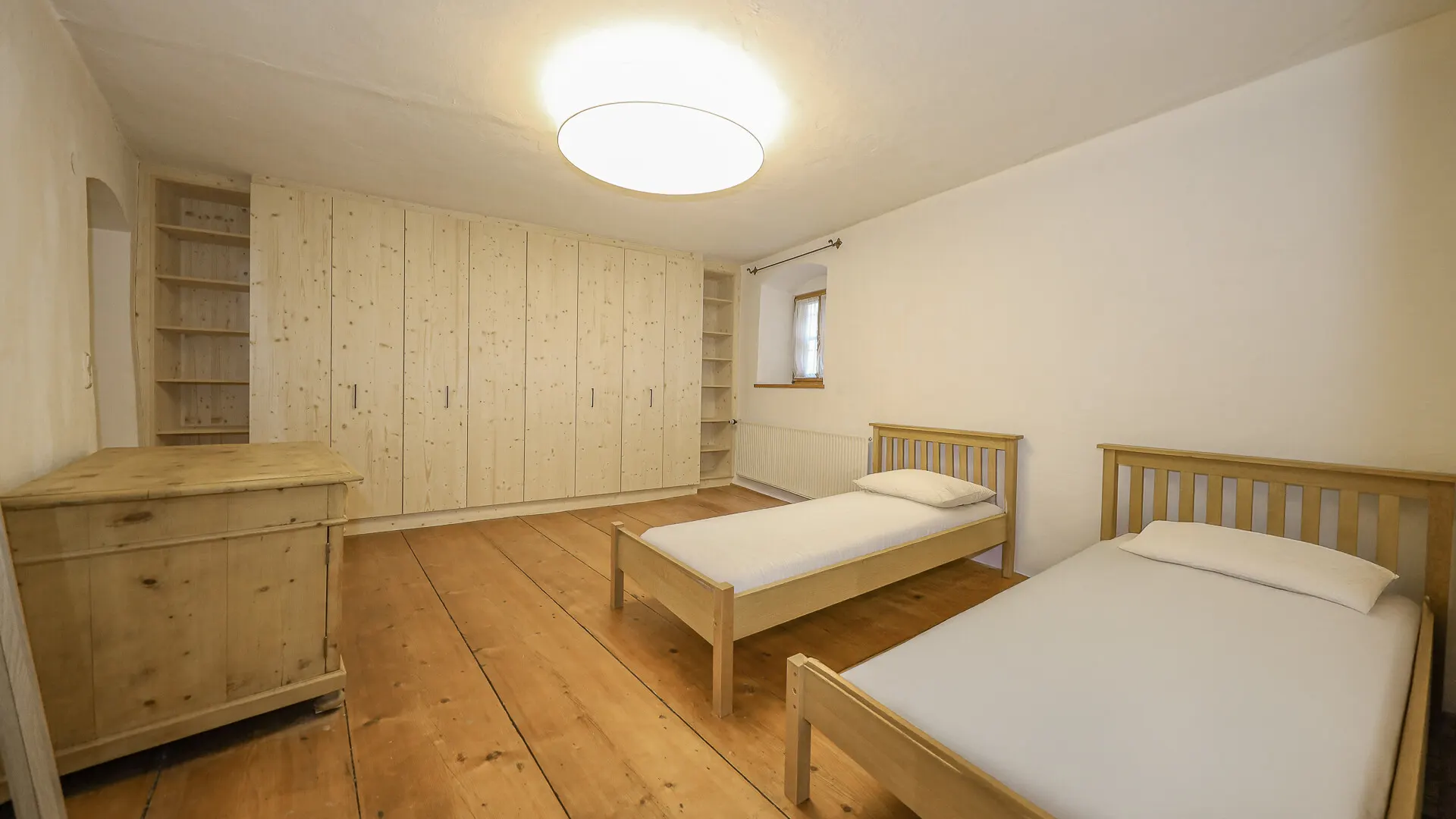 KITZIMMO-Freizeitwohnsitz in historischem Stadthaus mit Blick auf die Streif - Immobilien Kitzbühel.