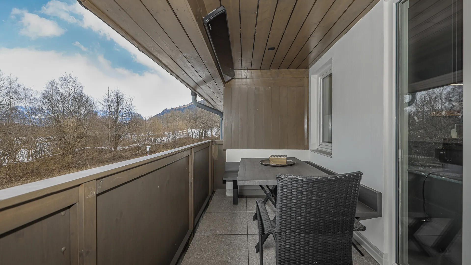 KITZIMMO-Luxus-Penthouse mit Steif-Blick in sonniger Ruhelage - Immobilien Kitzbühel.