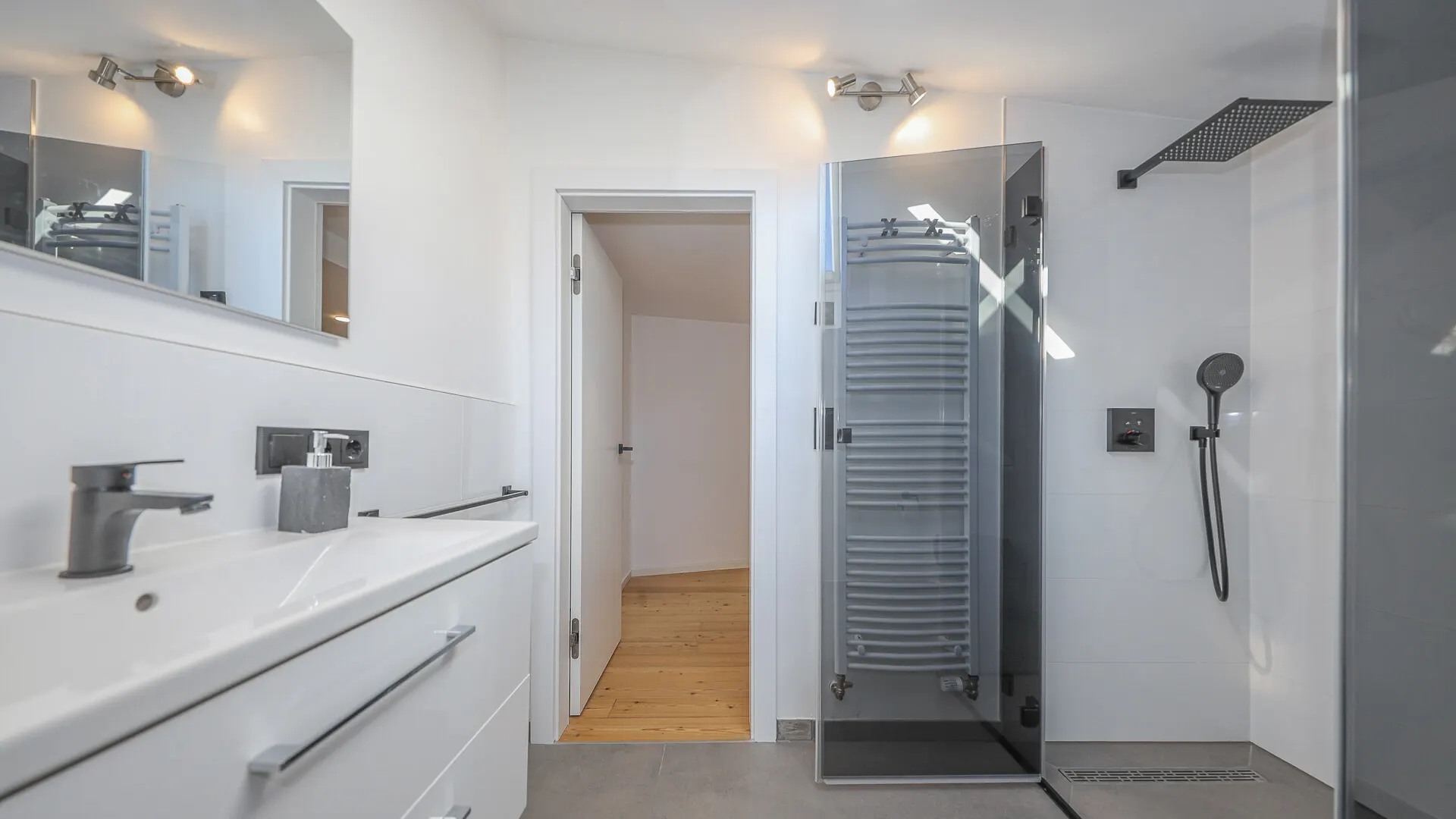 KITZIMMO-Exklusives Haus in sonniger Lage kaufen - Immobilien Kitzbühel.