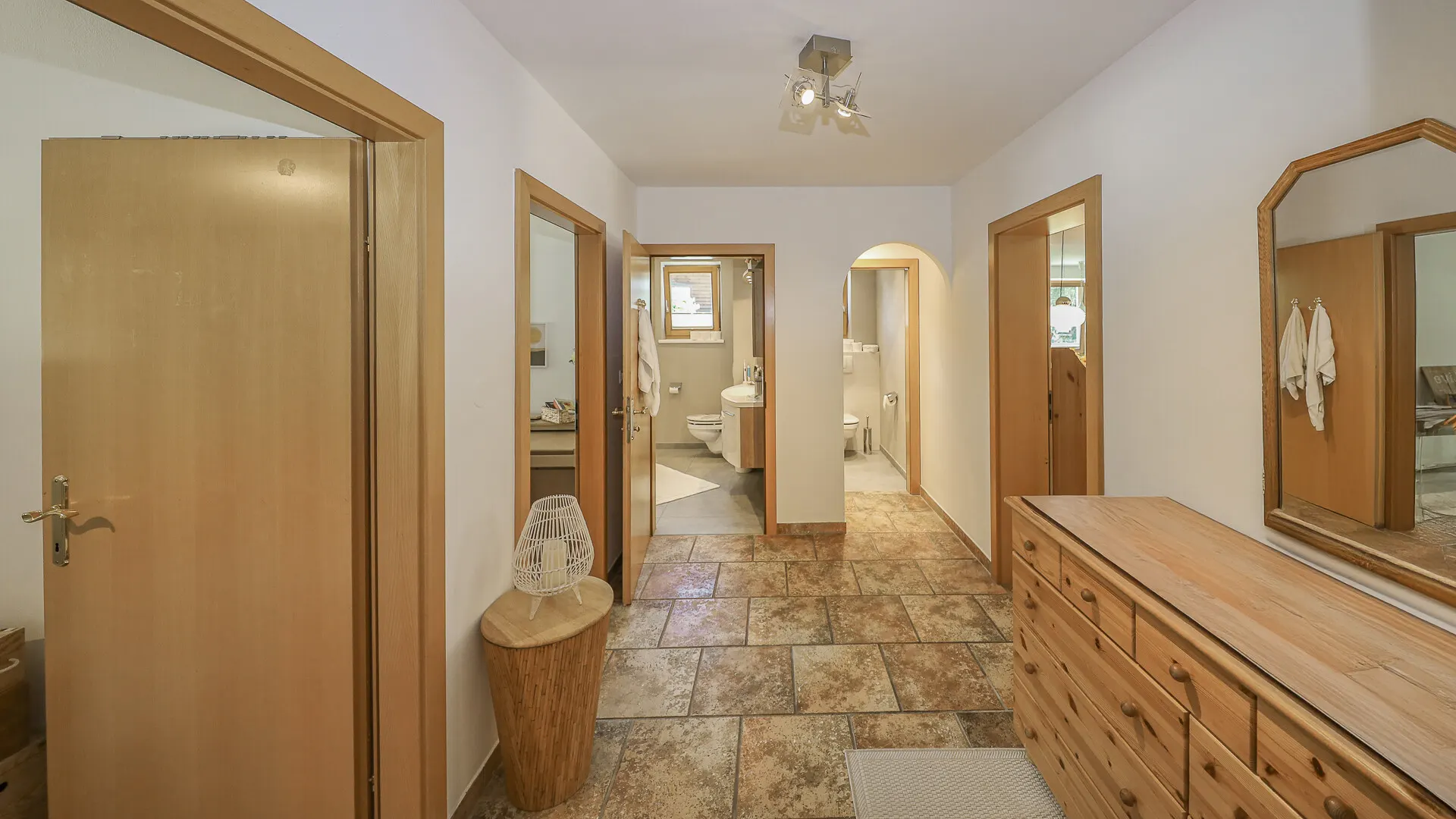 KITZIMMO-Großzügige Wohnung in zentrumsnaher Ruhelage kaufen - Immobilien Kitzbühel.