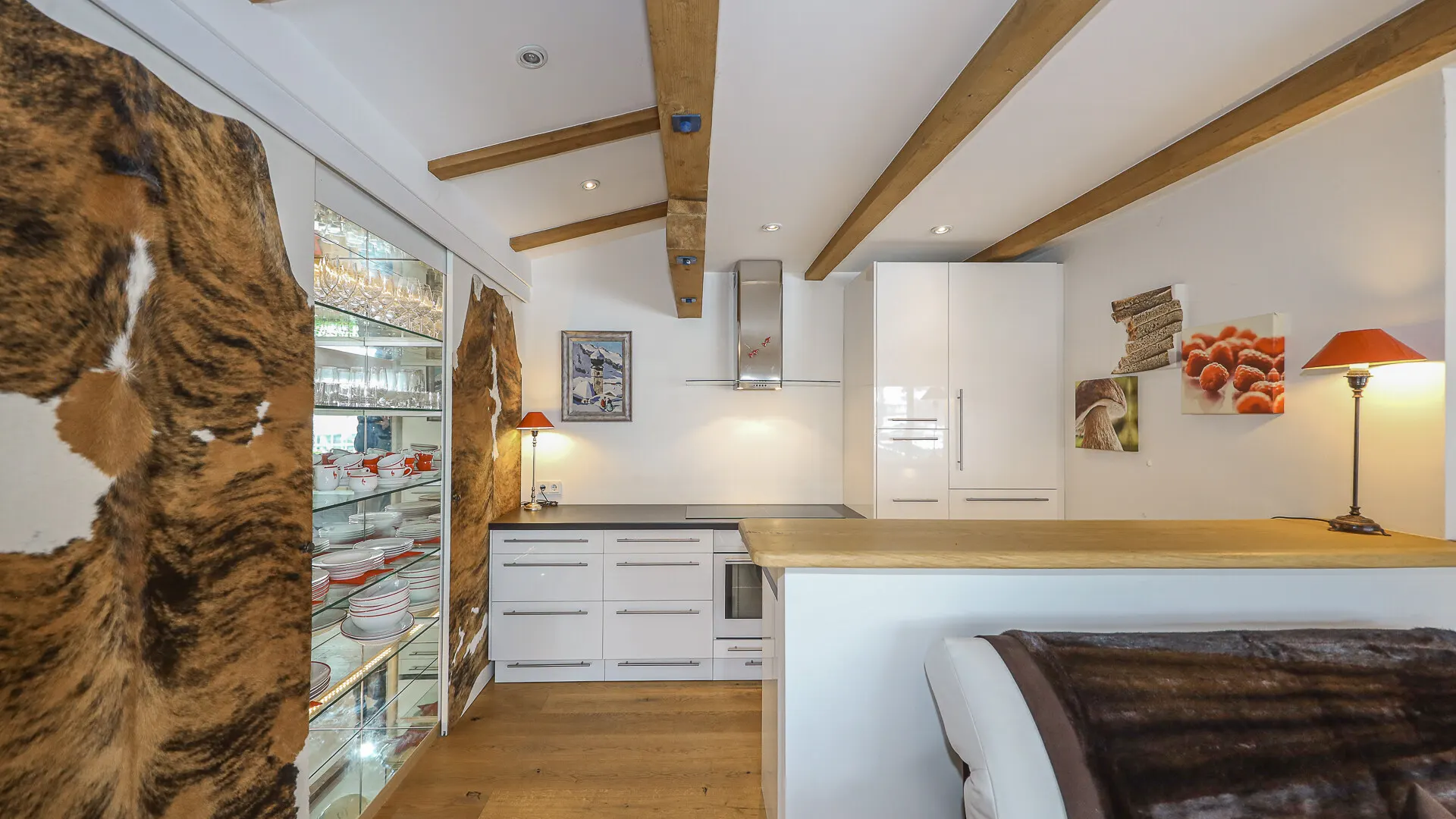 KITZIMMO-Dachgeschosswohnung im Zentrum kaufen - Immobilien Kitzbühel.