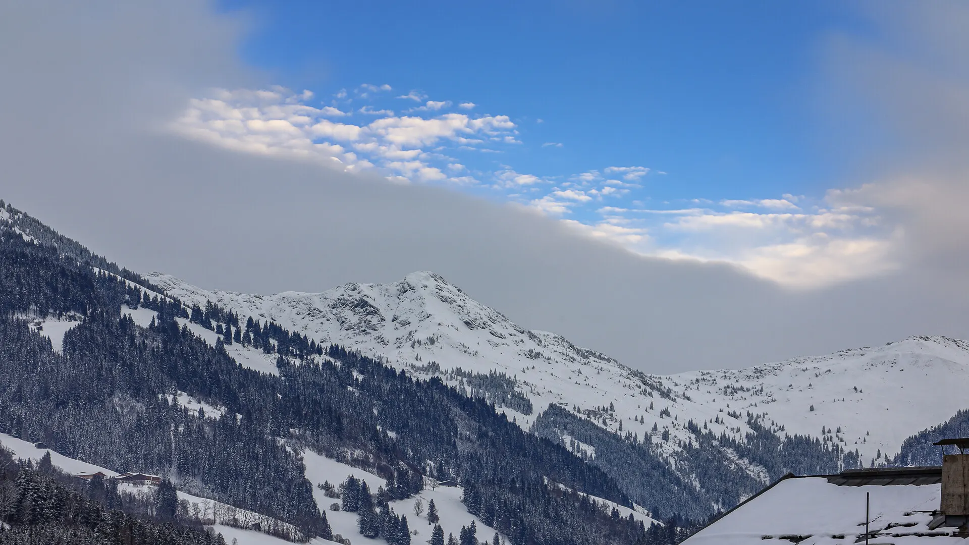 KITZIMMO-Dachgeschosswohnung im Zentrum kaufen - Immobilien Kitzbühel.