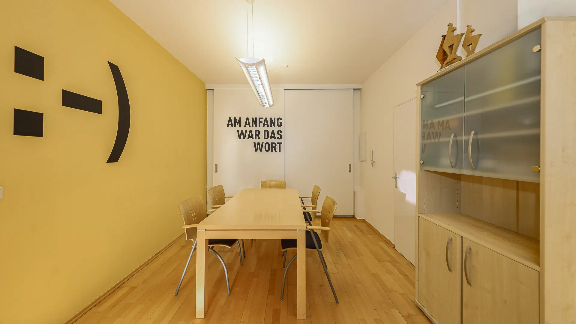 KITZIMMO-Büroräumlichkeiten in gut frequentierter Lage kaufen - Immobilien Kitzbühel.