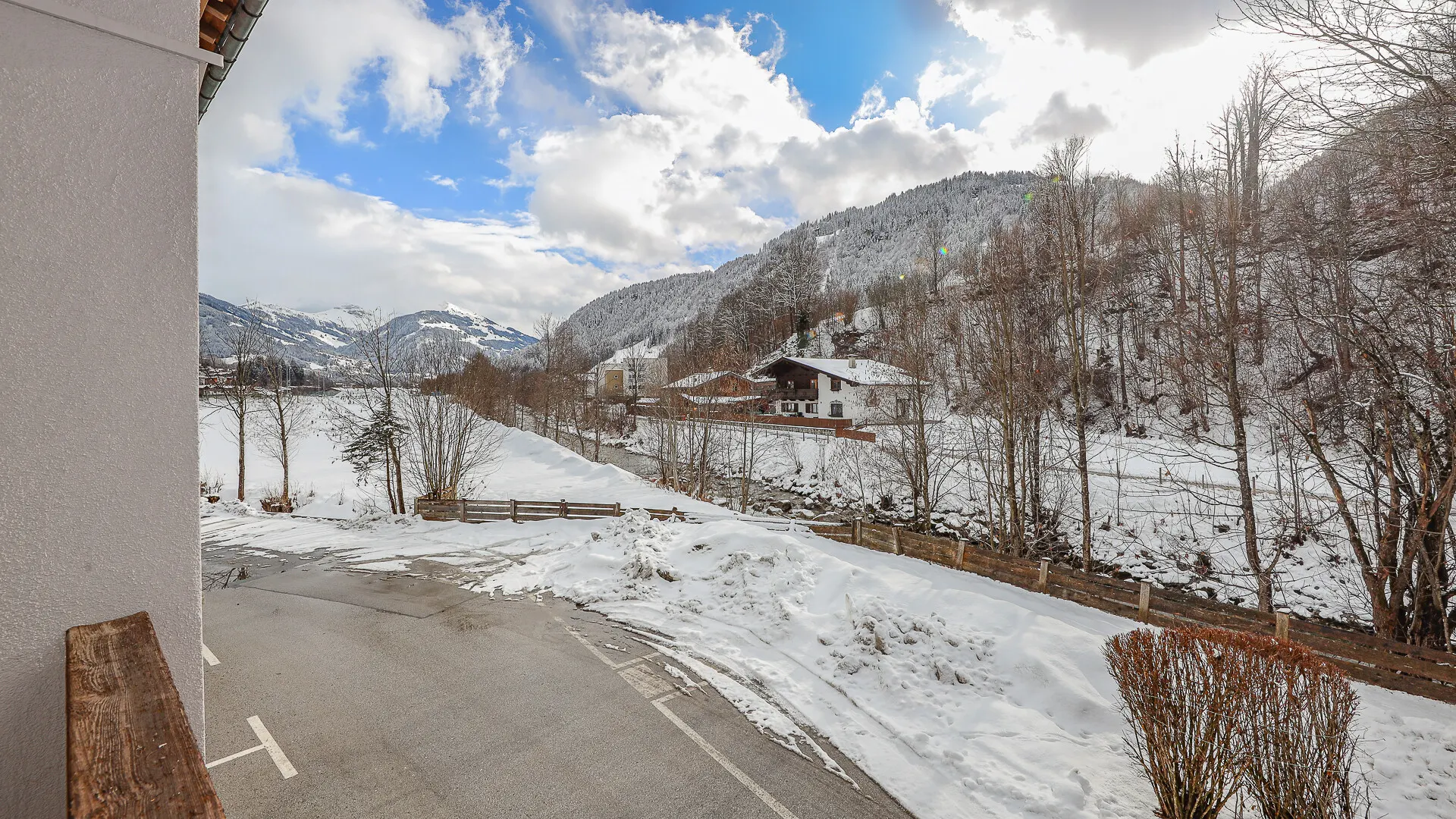 KITZIMMO-Büroräumlichkeiten in gut frequentierter Lage kaufen - Immobilien Kitzbühel.