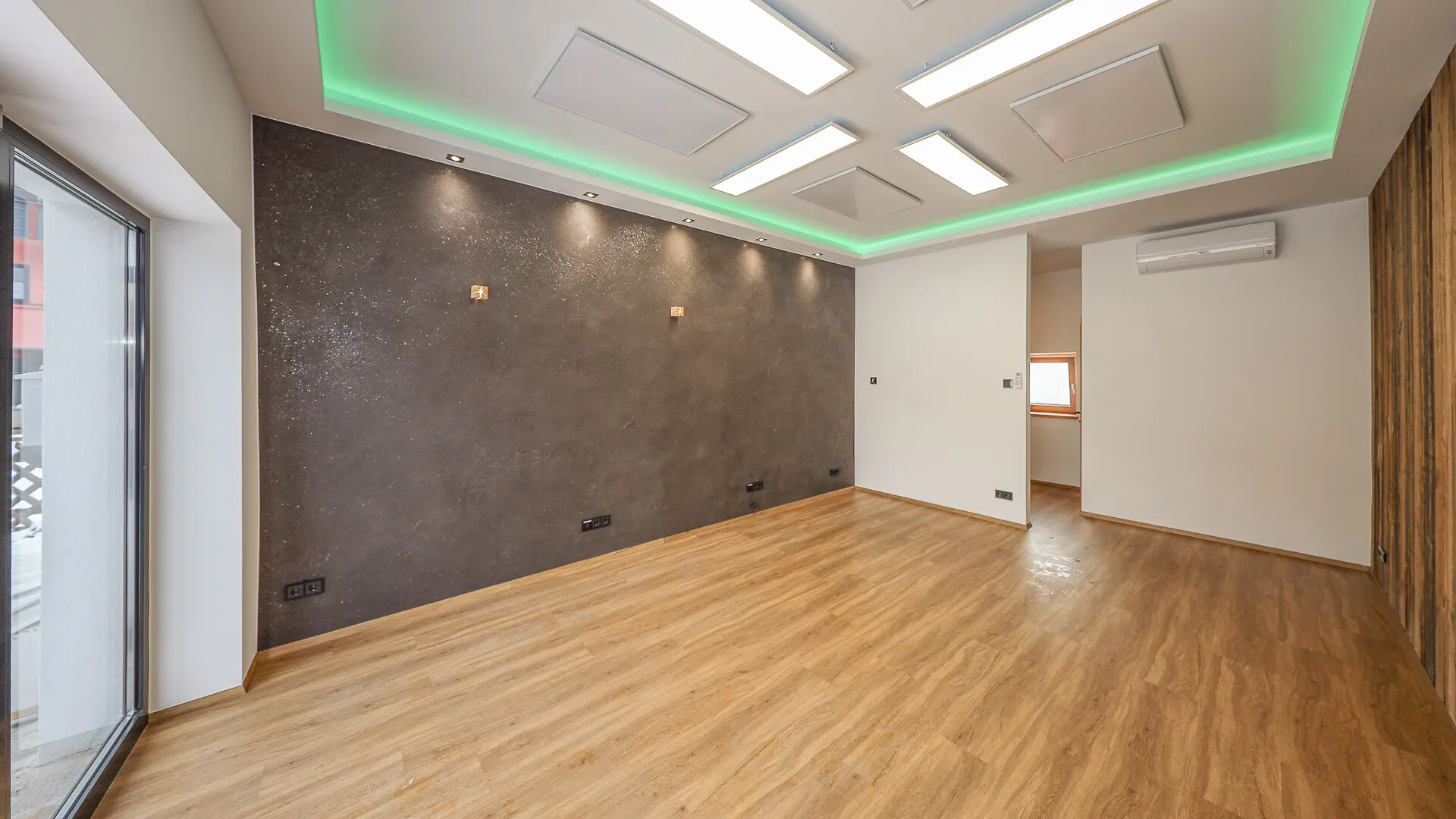 KITZIMMO-Geschäftslokal in zentraler Lage zu mieten - Immobilien St. Johann.