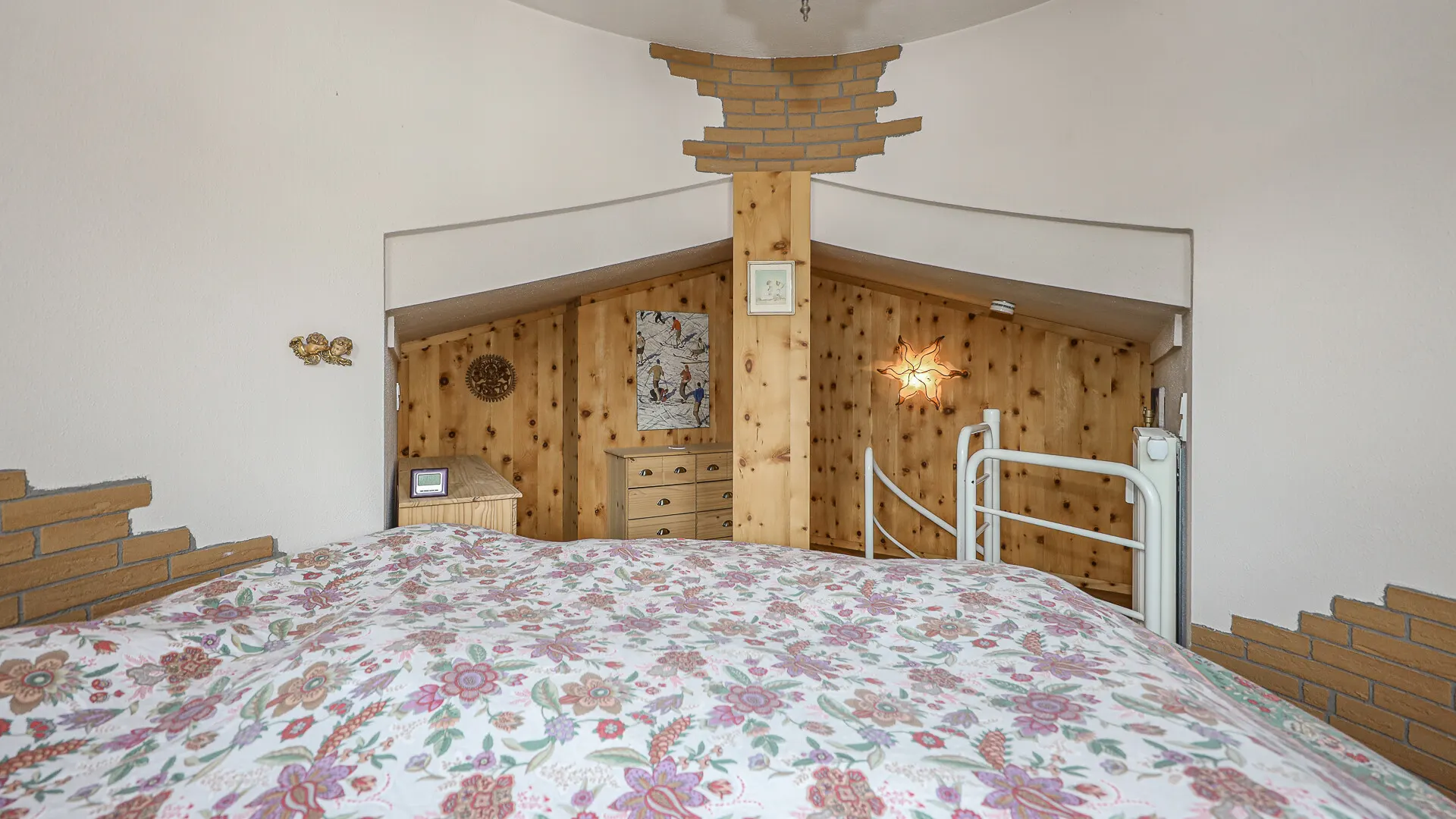 KITZIMMO-Dachgeschosswohnung mit traumhaftem Ausblick - Immobilien Kitzbühel.