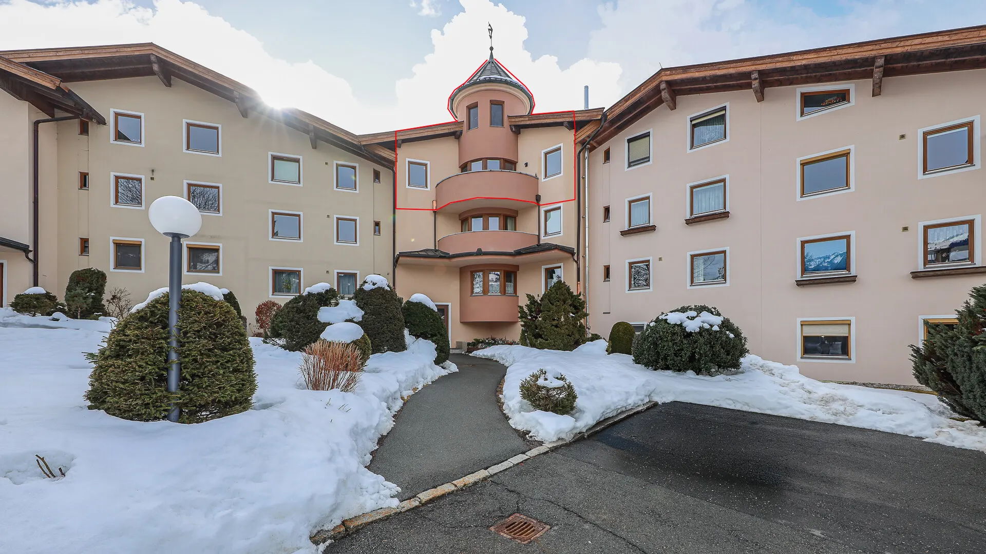 KITZIMMO-Dachgeschosswohnung mit traumhaftem Ausblick - Immobilien Kitzbühel.