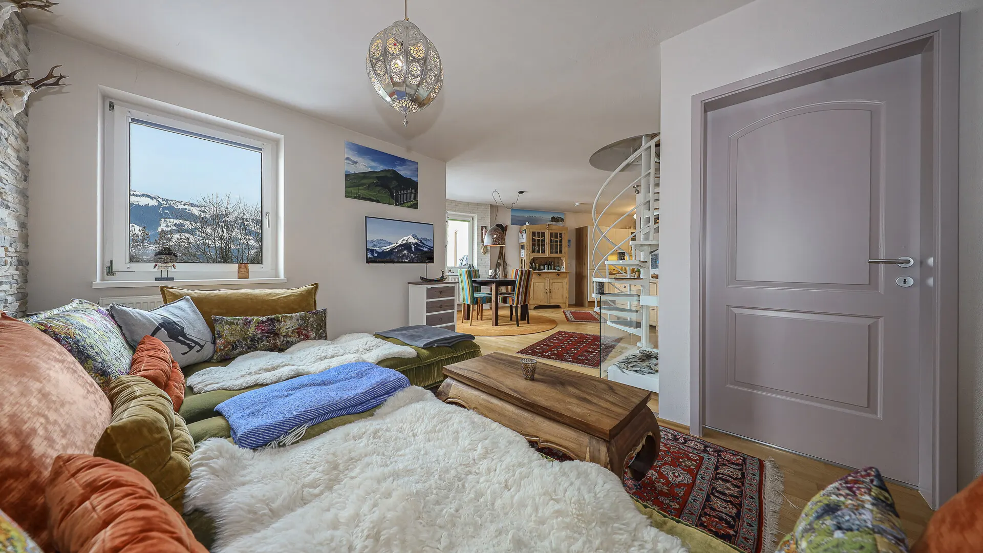 KITZIMMO-Dachgeschosswohnung mit traumhaftem Ausblick - Immobilien Kitzbühel.