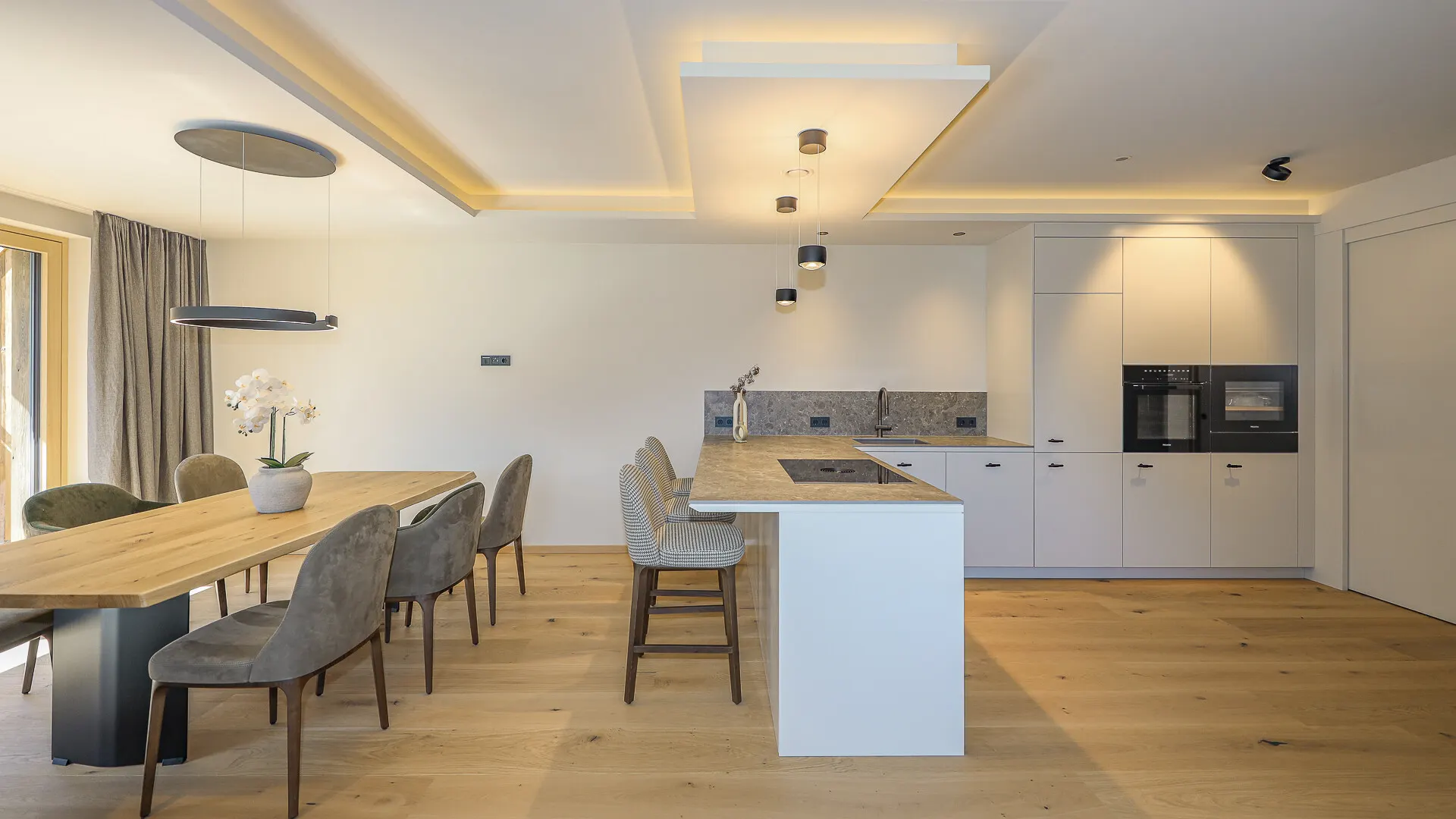 KITZIMMO-Exklusive Neubauwohnung mit traumhaftem Ausblick - Immobilien Brixen.