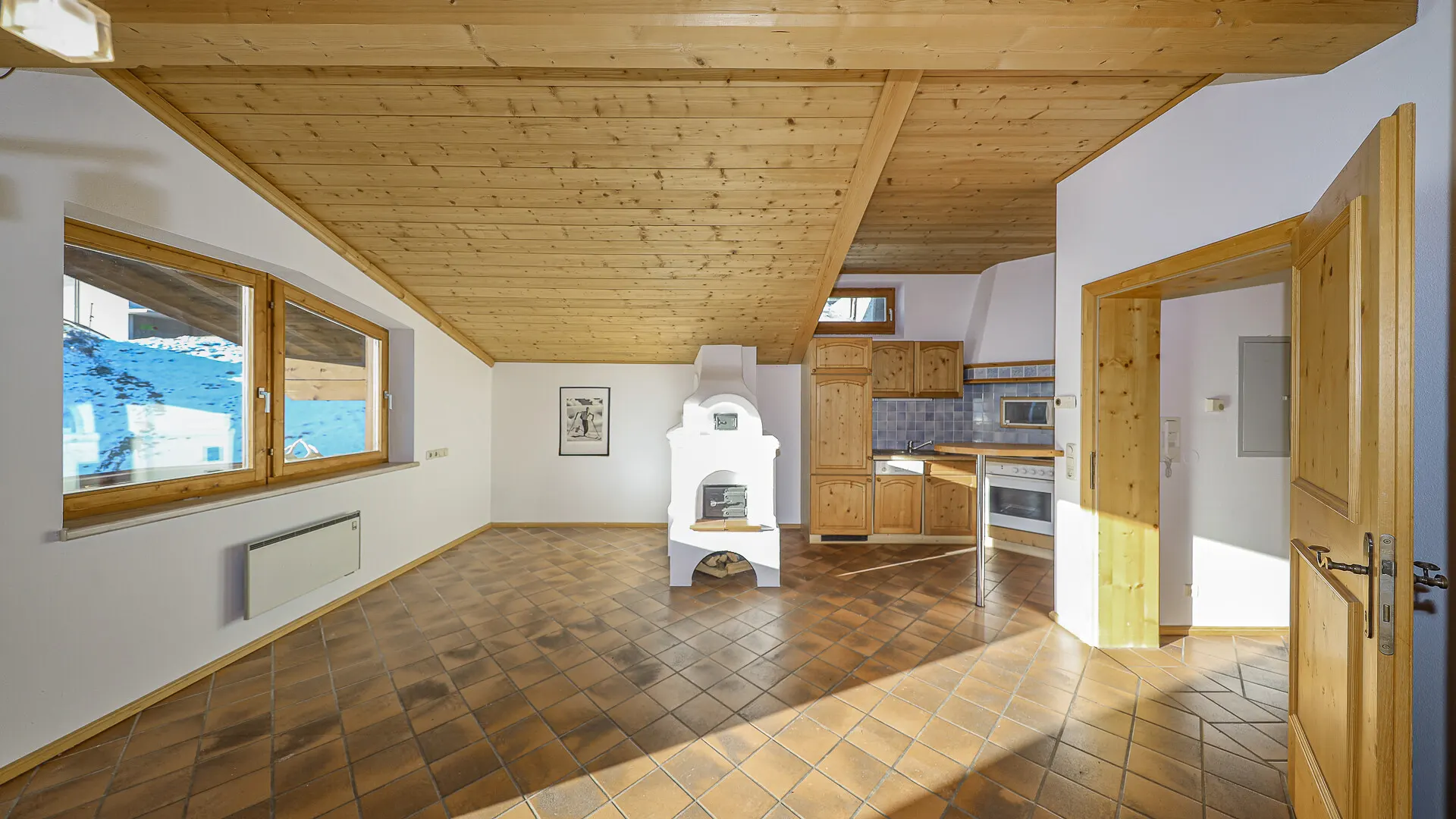 KITZIMMO-Dachgeschosswohnung in sonniger Ruhelage - Immobilien Jochberg.