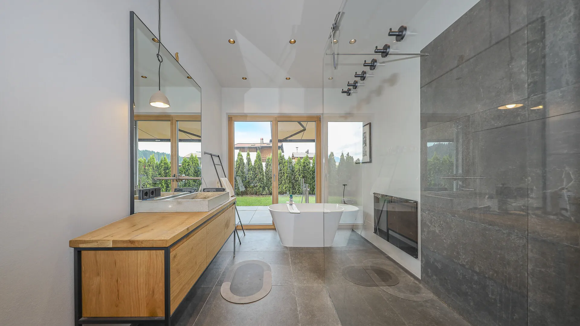 KITZIMMO-Exklusive Gartenwohnung in Toplage mieten - Immobilien Oberndorf.