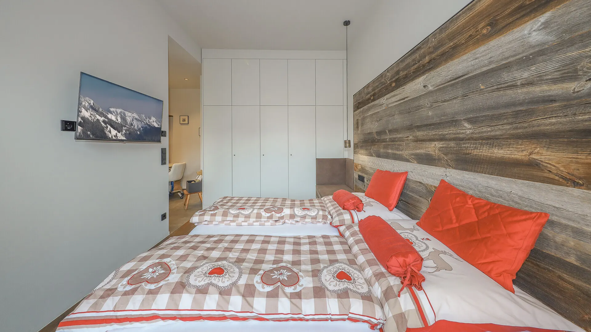 KITZIMMO-Exklusive Gartenwohnung in Toplage mieten - Immobilien Oberndorf.