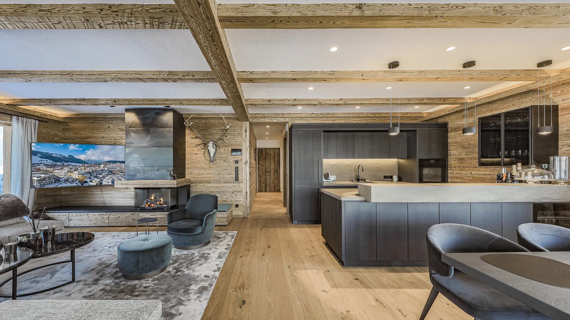 KITZIMMO-Luxuswohnung mit Pool in Toplage kaufen - Immobilie Jochberg.