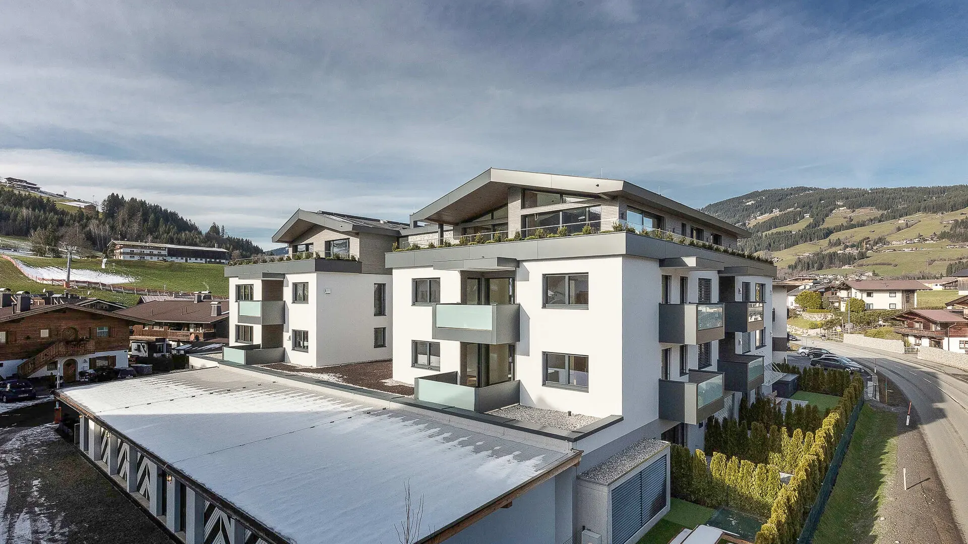 KITZIMMO-Exklusives Büro mit Wohnung kaufen - Immobilien Kirchberg.
