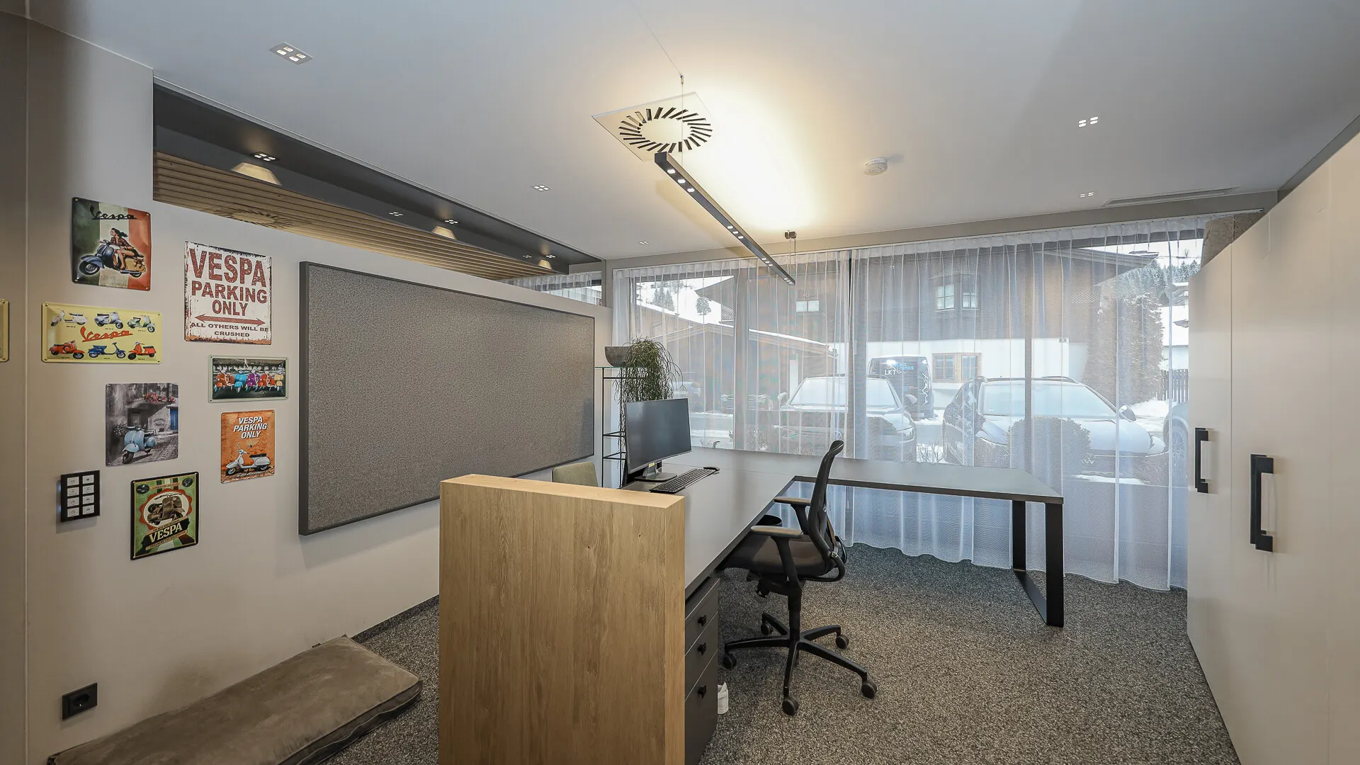 KITZIMMO-Exklusives Büro mit Wohnung kaufen - Immobilien Kirchberg.