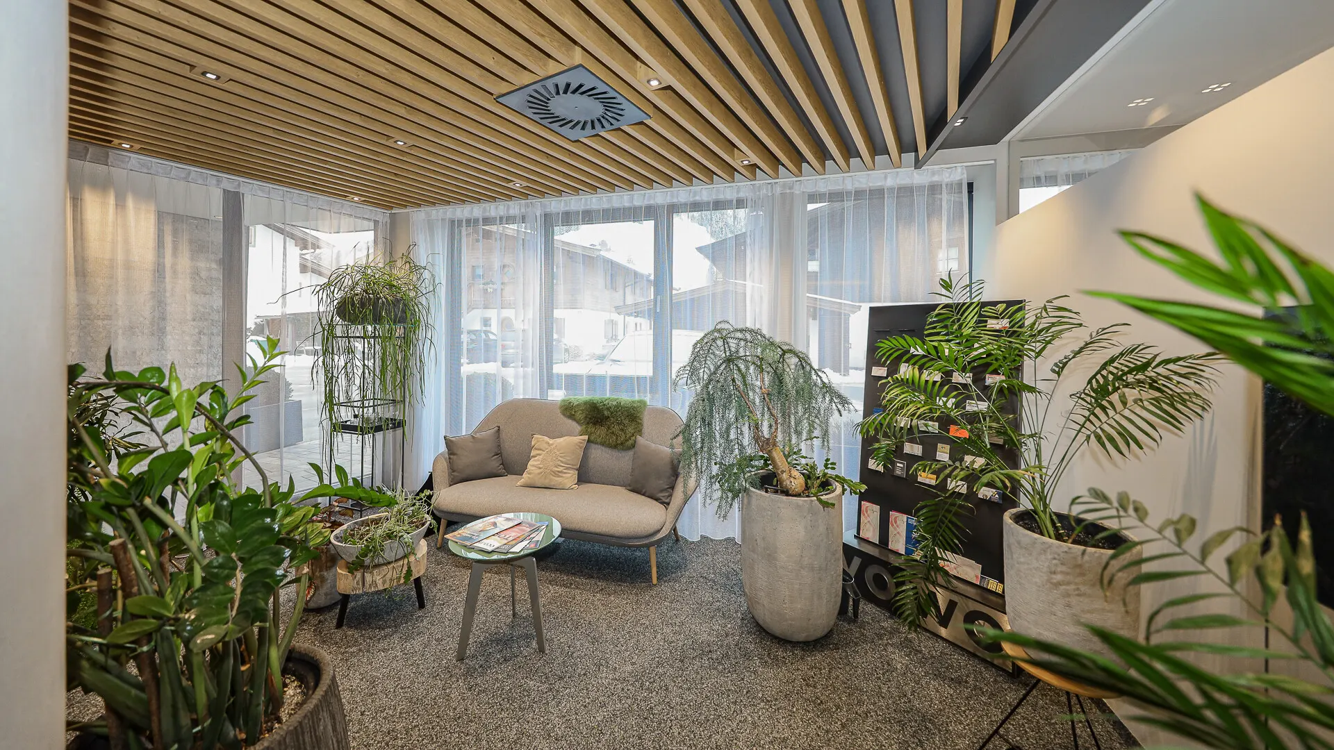 KITZIMMO-Exklusives Büro mit Wohnung kaufen - Immobilien Kirchberg.