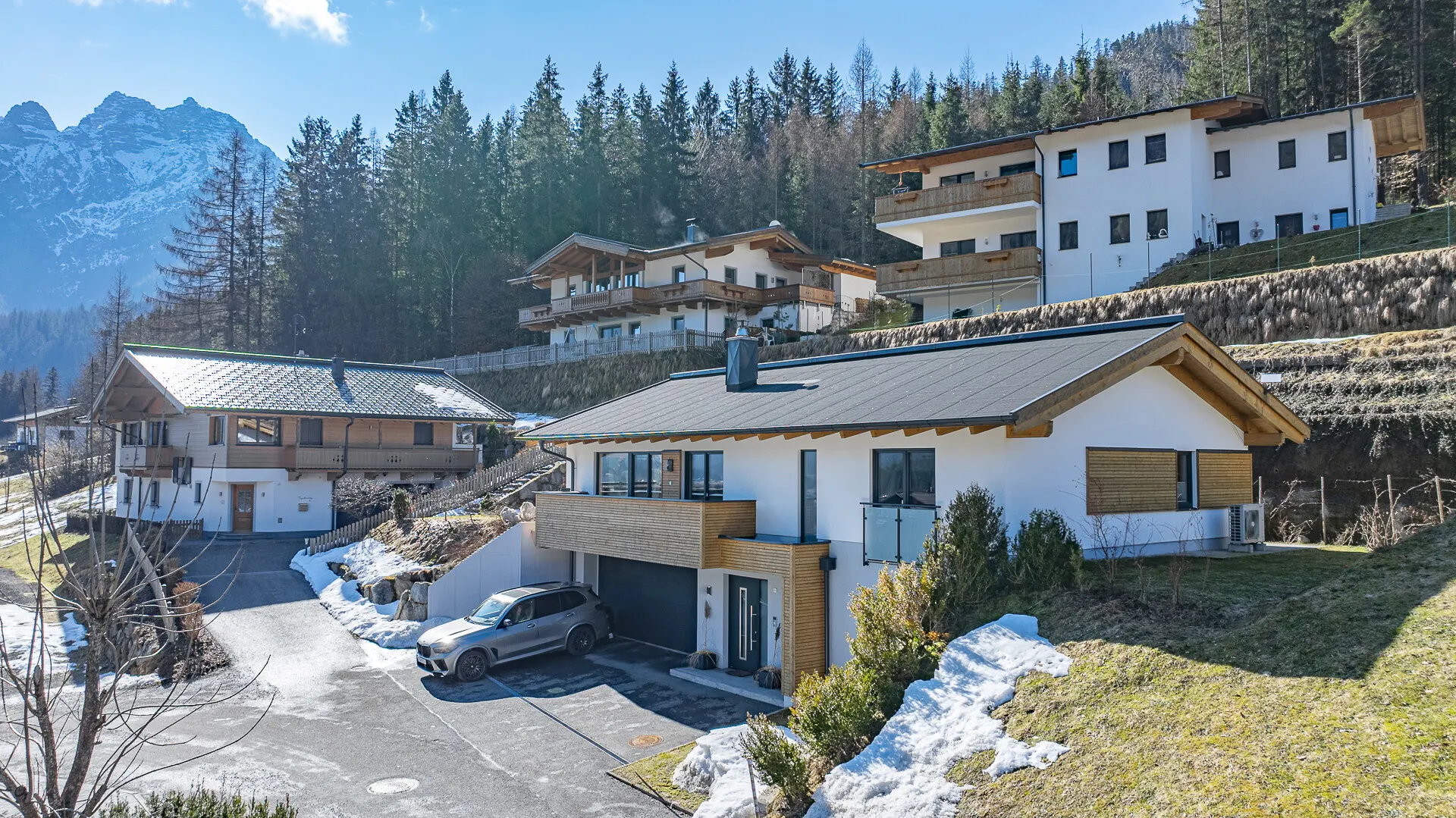 KITZIMMO-Exklusives Einfamilienhaus in Toplage - Immobilien Waidring.