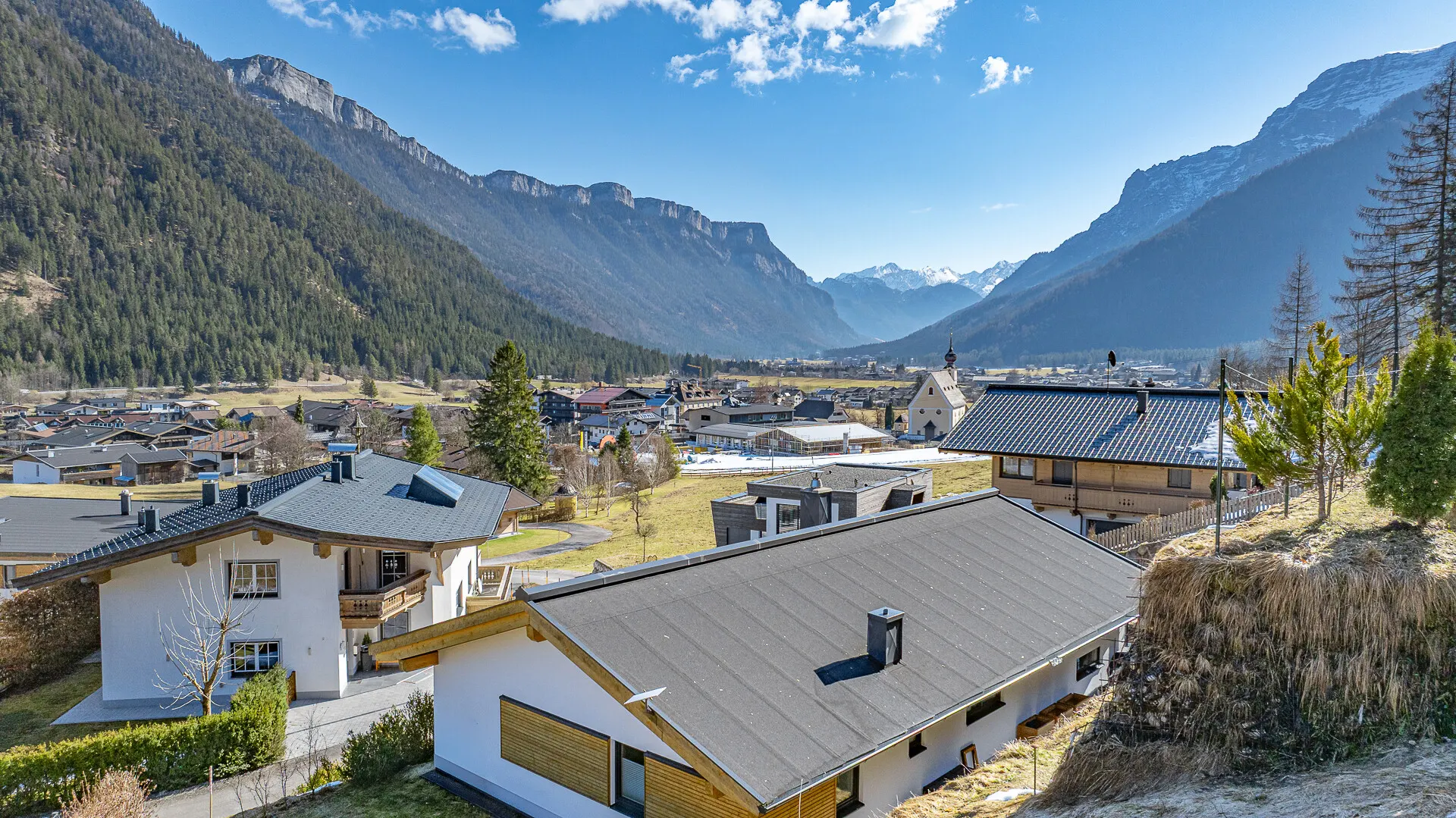 KITZIMMO-Exklusives Einfamilienhaus in Toplage - Immobilien Waidring.