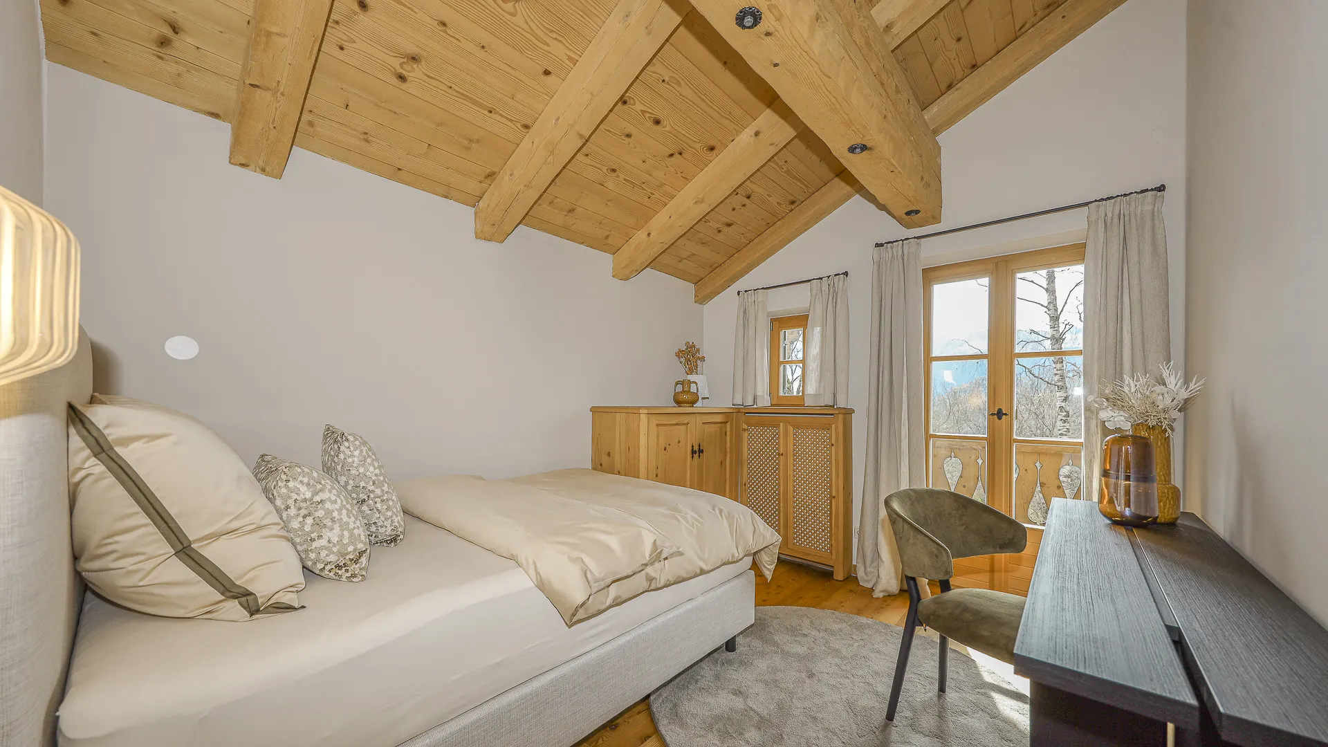 KITZIMMO-Exklusives Landhaus mit Pool in bester Lage - Immobilien Kitzbühel.