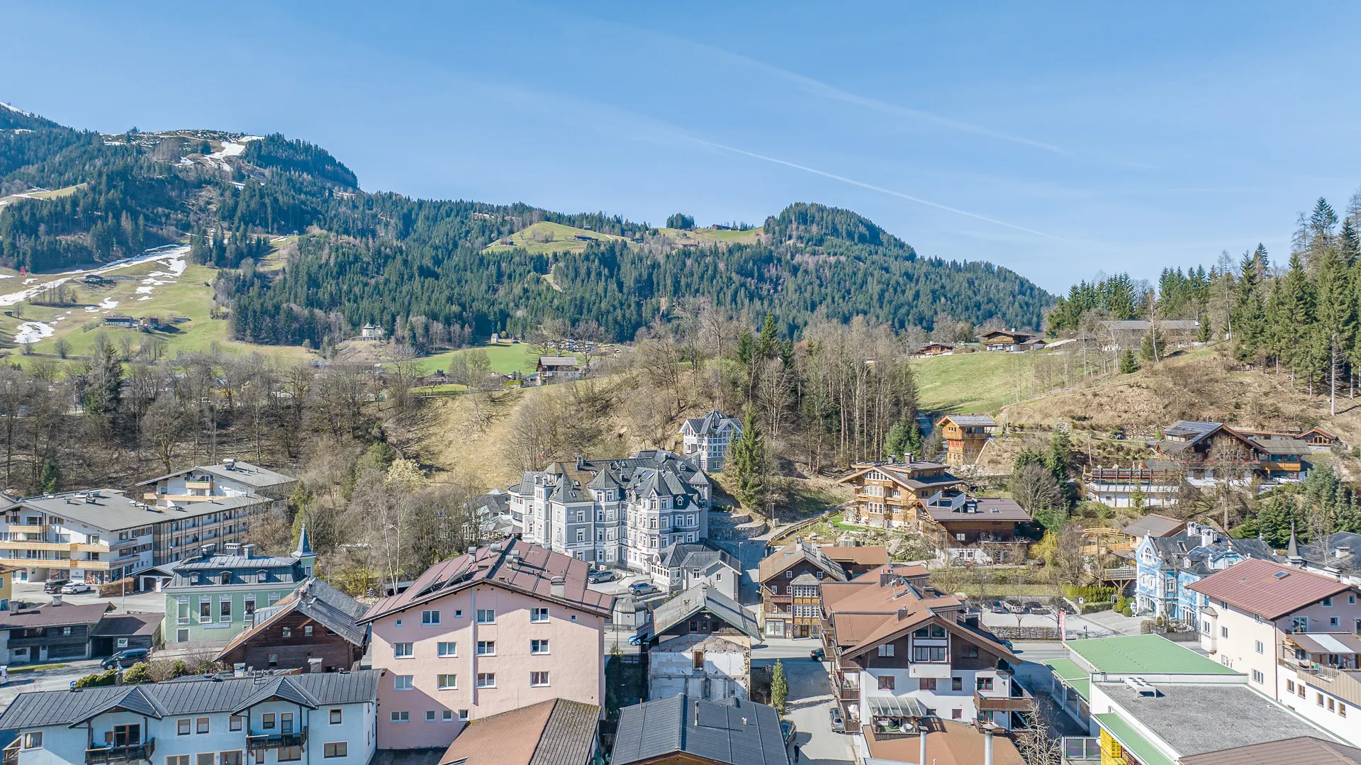 KITZIMMO-Stadthaus mit Baugenehmigung kaufen - Immobilien Kitzbühel.