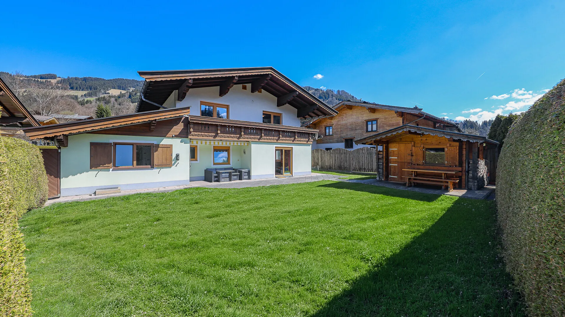 KITZIMMO-Wohnhaus mit 2 Einheiten & Freizeitwohnsitz kaufen - Immobilien Kitzbühel.