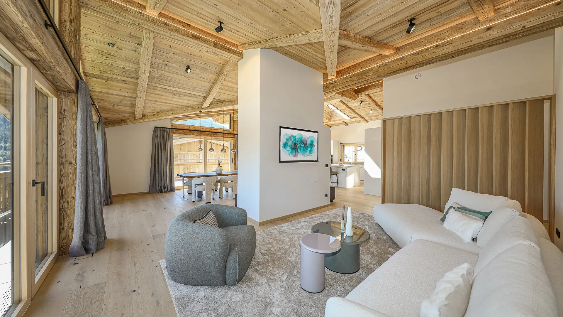 KITZIMMO-Luxuspenthouse sonniger Toplage mit Panorama-Ausblick - Immobilien Brixen.