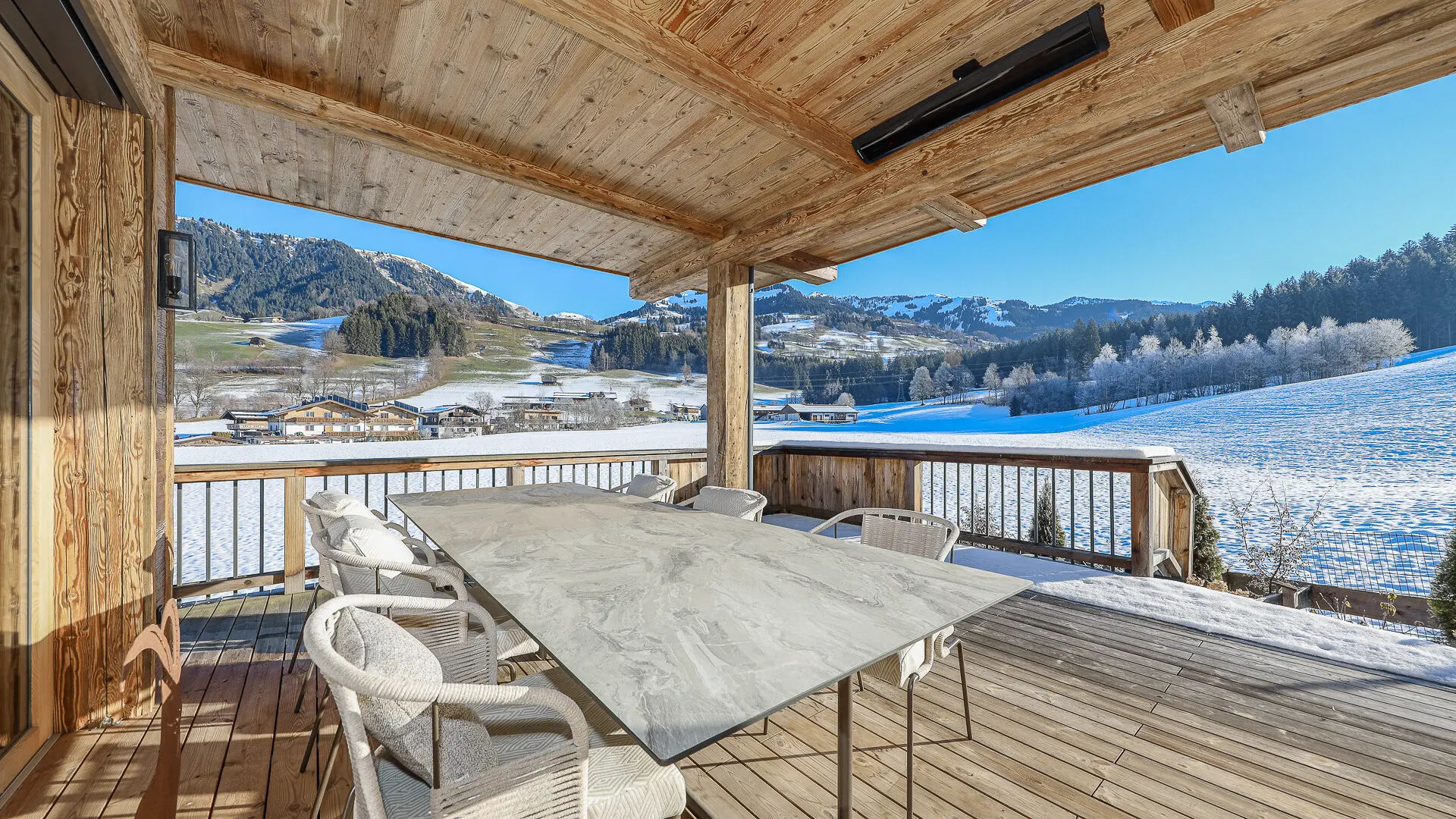 KITZIMMO-Luxuswohnung in Toplage auf der Bichlalm kaufen - Immobilien Kitzbühel.