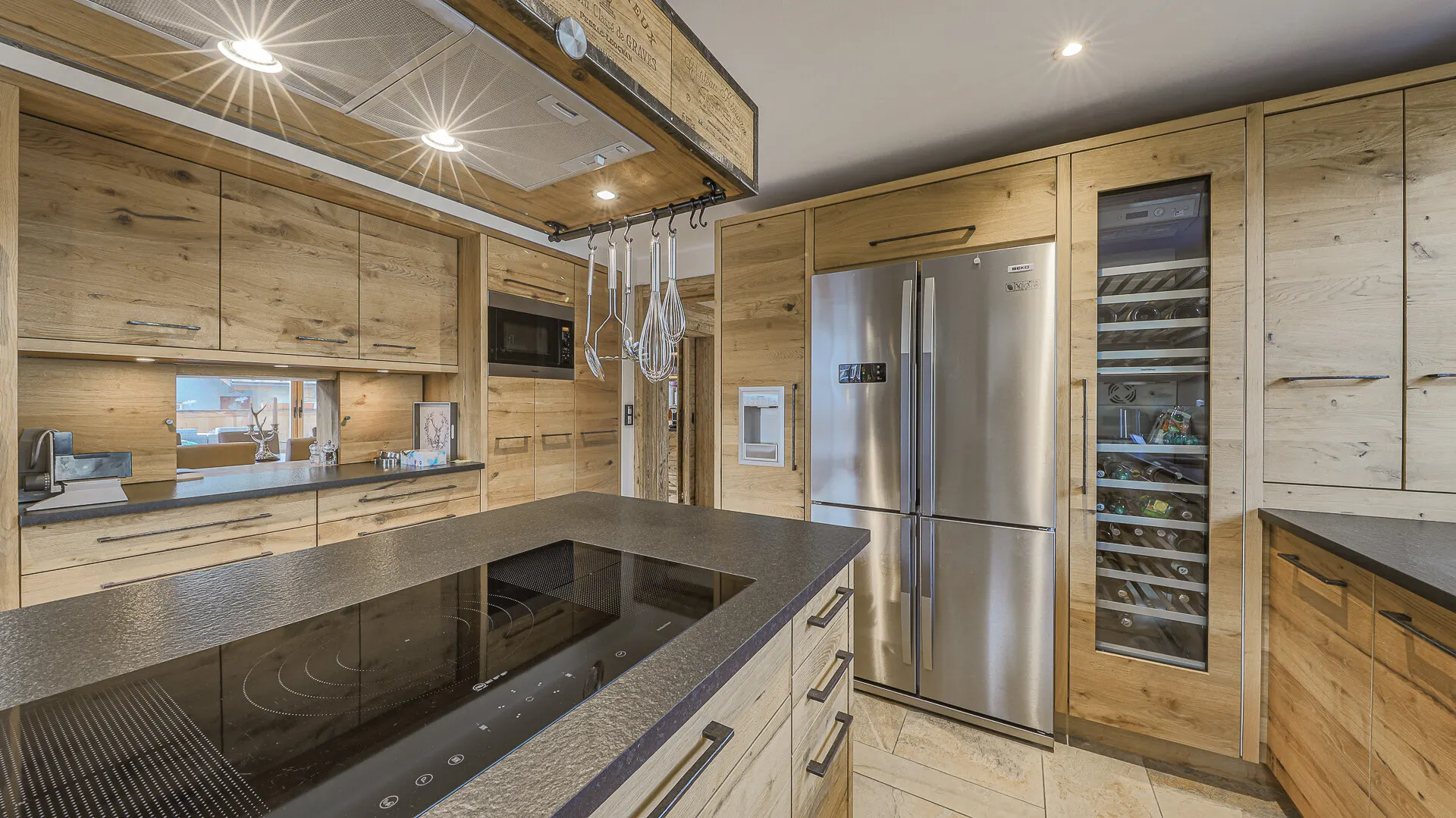 KITZIMMO-Luxus-Stadtvilla in Kitzbühel.-9