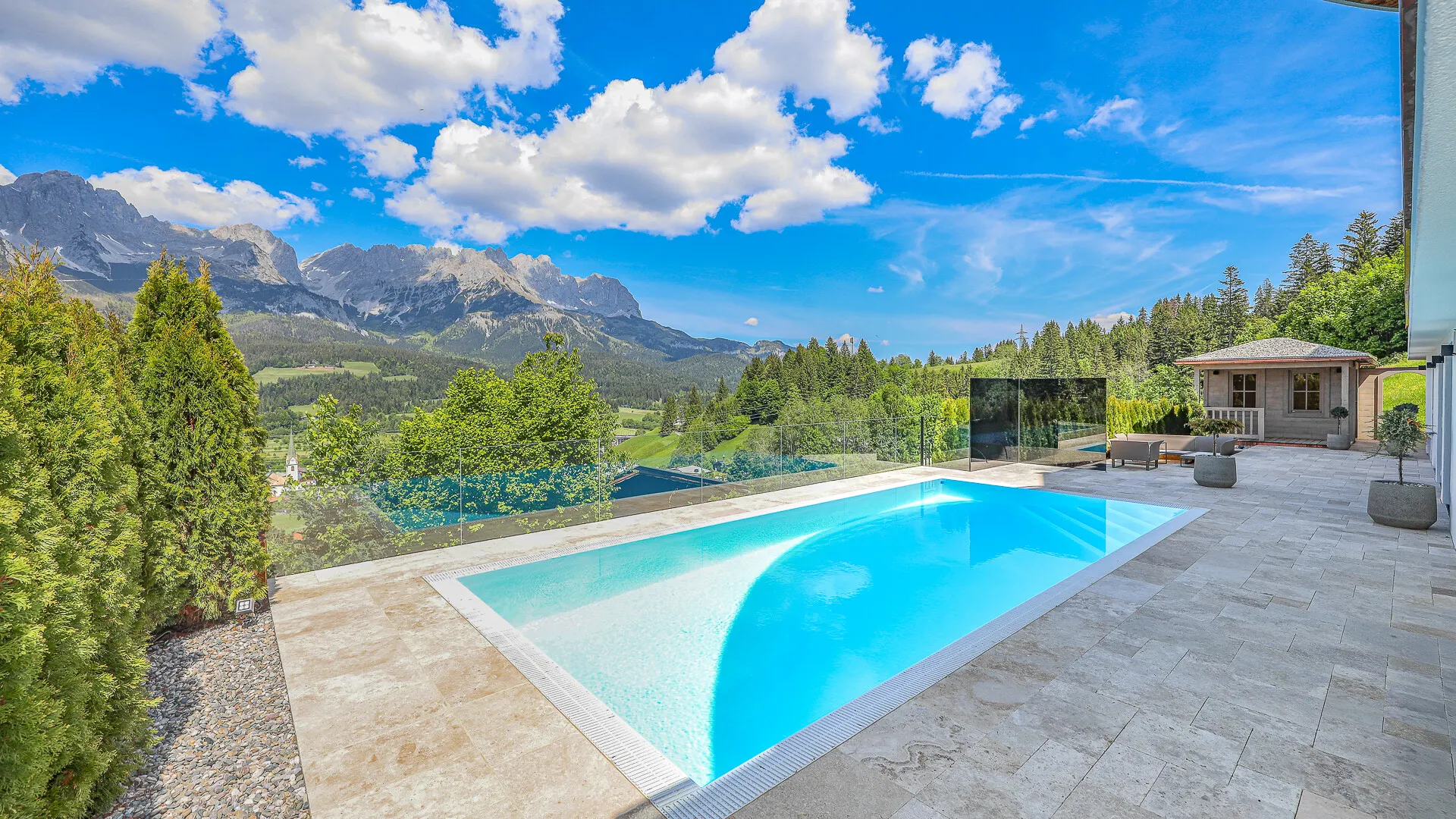 KITZIMMO-Luxusvilla mit Pool und Kaiserblick kaufen - Immobilien Ellmau.-12
