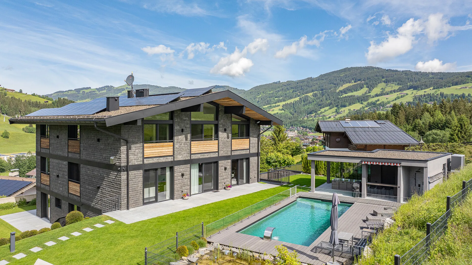 KITZIMMO-Luxusvilla mit Freizeitwohnsitz kaufen - Immobilien Kirchberg in Tirol.-2