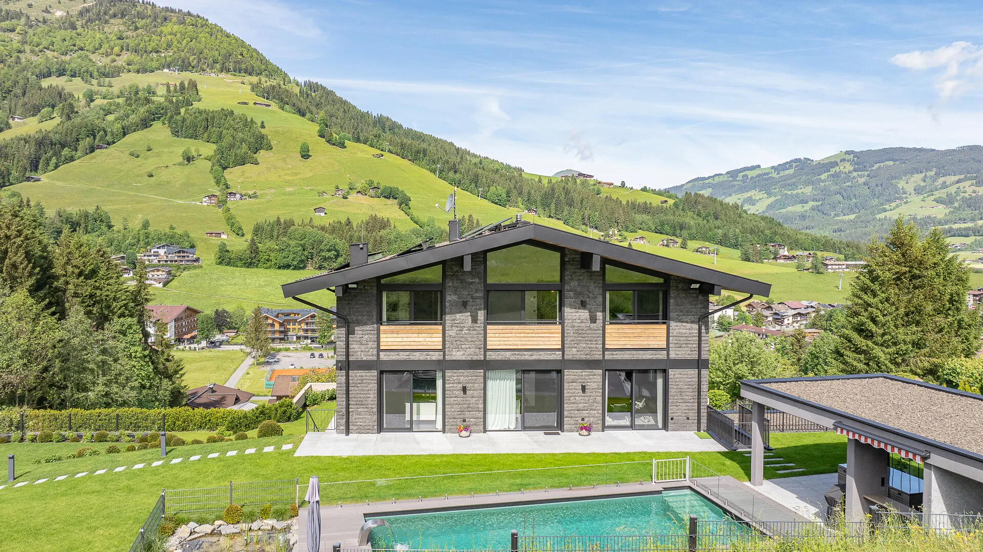 KITZIMMO-Luxusvilla mit Freizeitwohnsitz kaufen - Immobilien Kirchberg in Tirol.-3