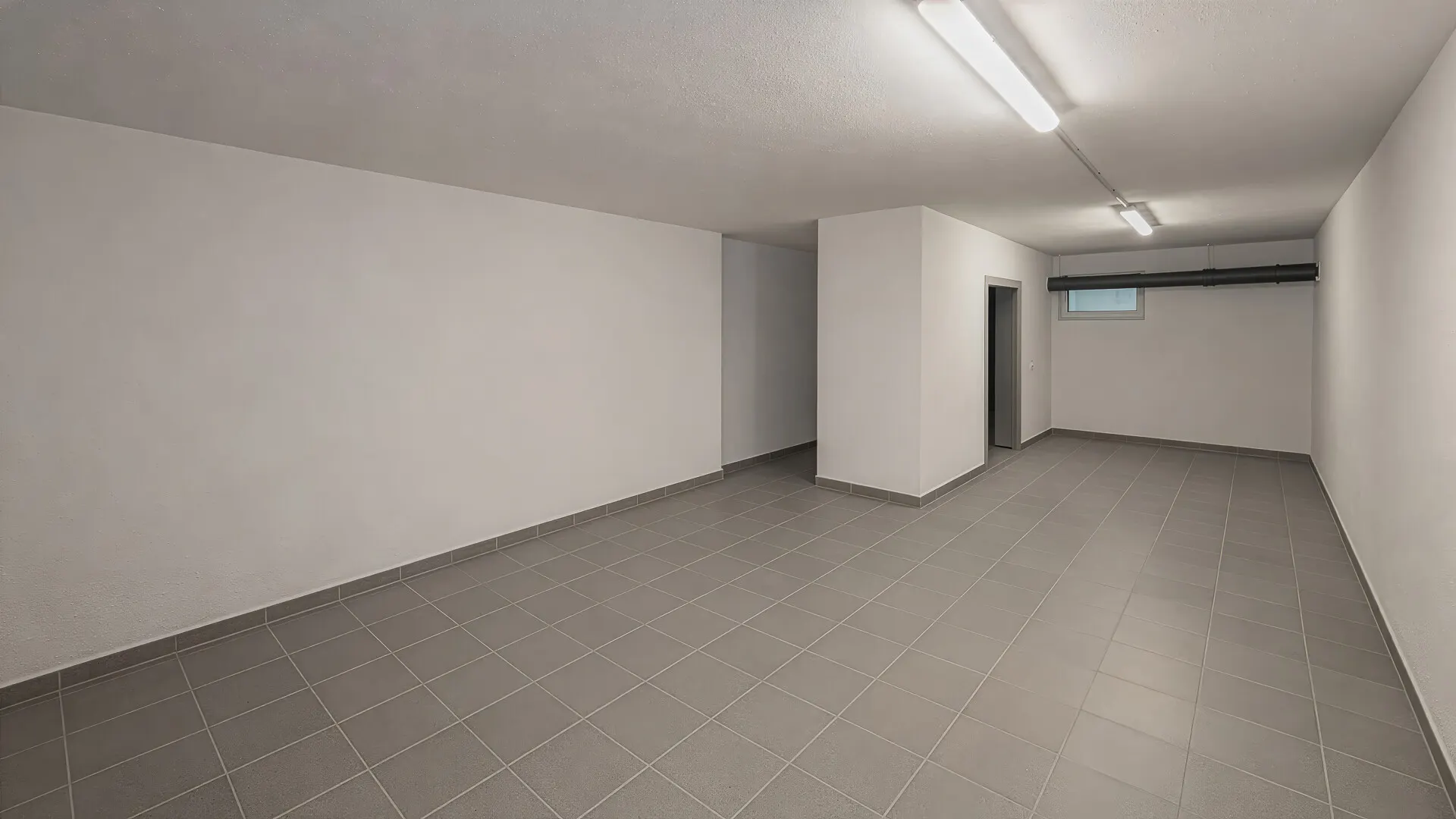 KITZIMMO-Großzügige Geschäftsfläche mitten im Dorfzentrum mieten - Immobilien Ellmau.