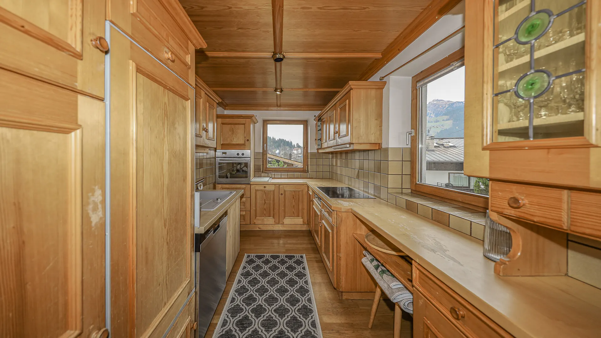 KITZIMMO-Einfamilienhaus am Fuße des Hahnenkamm an der Skipiste mieten - Immobilien Kitzbühel.