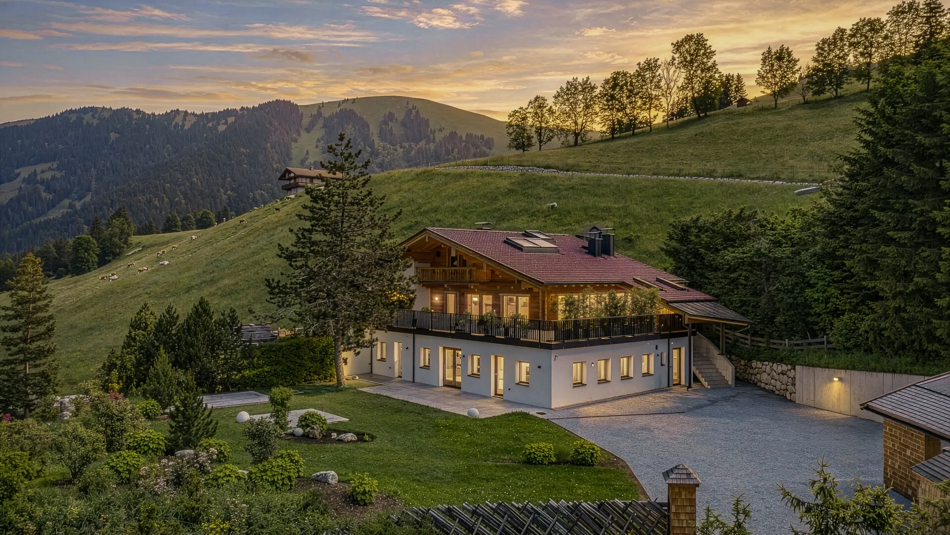 KITZIMMO-Anwesen in Toplage auf der Bichlalm kaufen - Immobilien Kitzbühel.-1