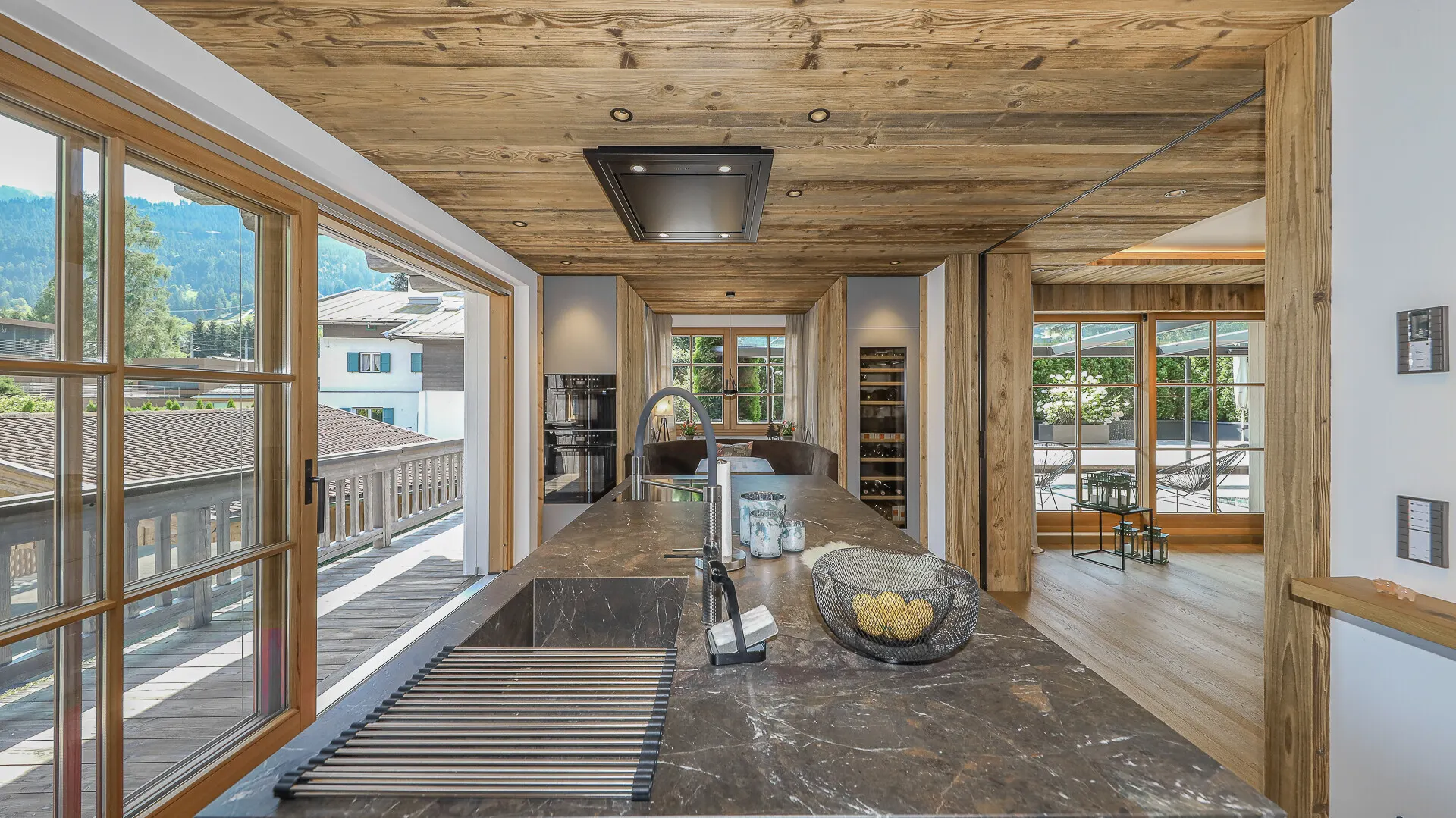 KITZIMMO-Luxuswohnung mit Pool in zentraler Toplage - Immobilien Kitzbühel.-4-11