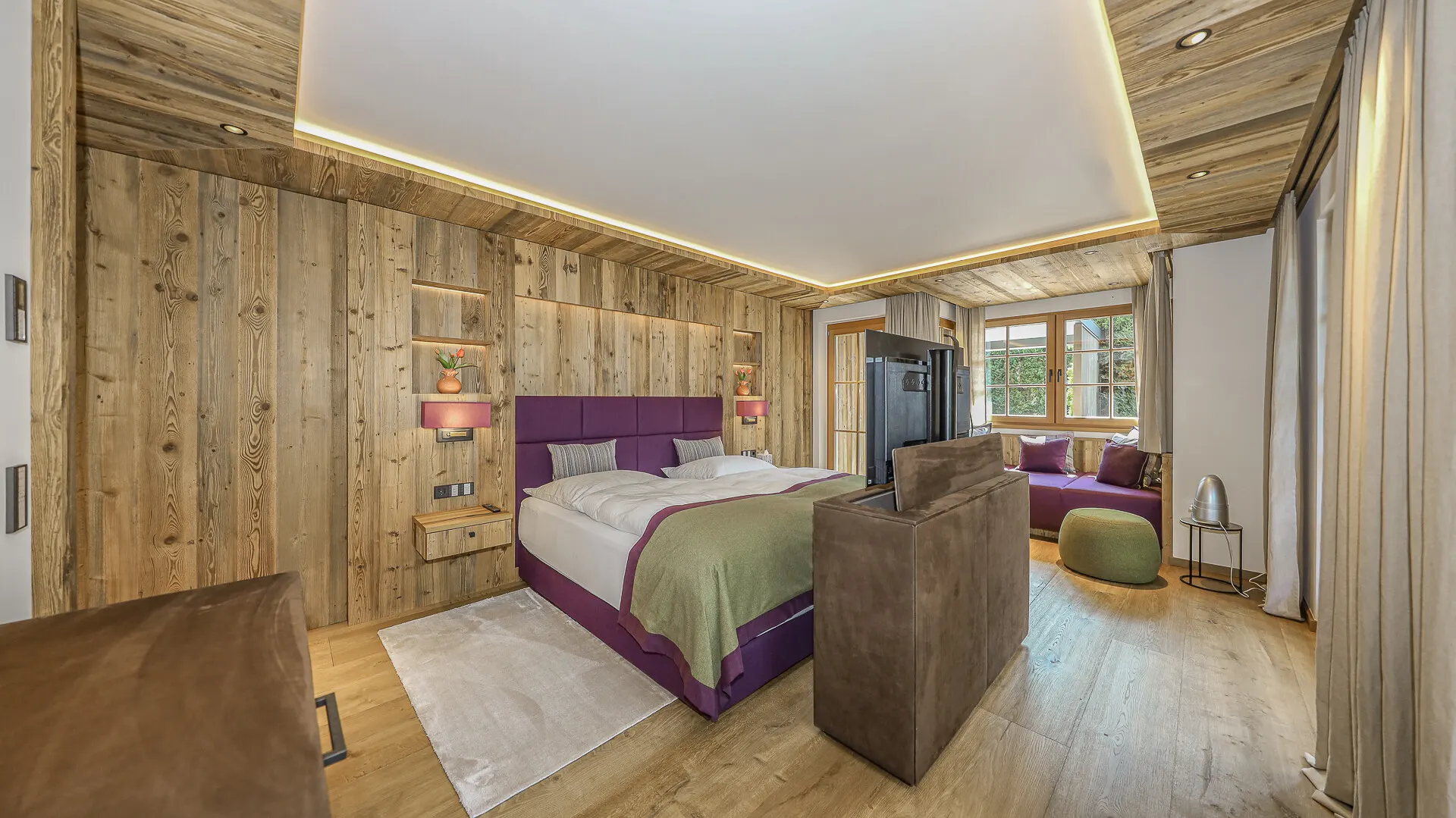 KITZIMMO-Luxuswohnung mit Pool in zentraler Toplage - Immobilien Kitzbühel.-4-19
