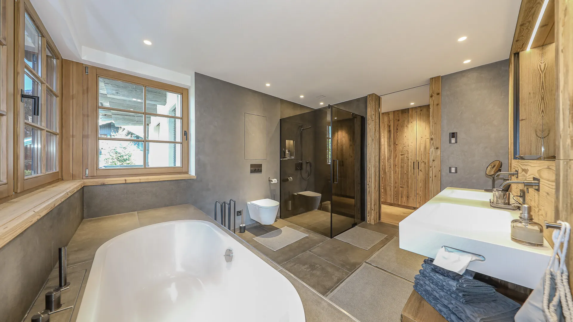 KITZIMMO-Luxuswohnung mit Pool in zentraler Toplage - Immobilien Kitzbühel.-4-20