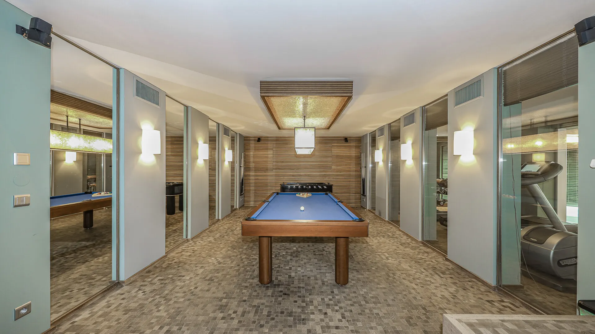 KITZIMMO-Luxuswohnung mit Pool in zentraler Toplage - Immobilien Kitzbühel.-4-35