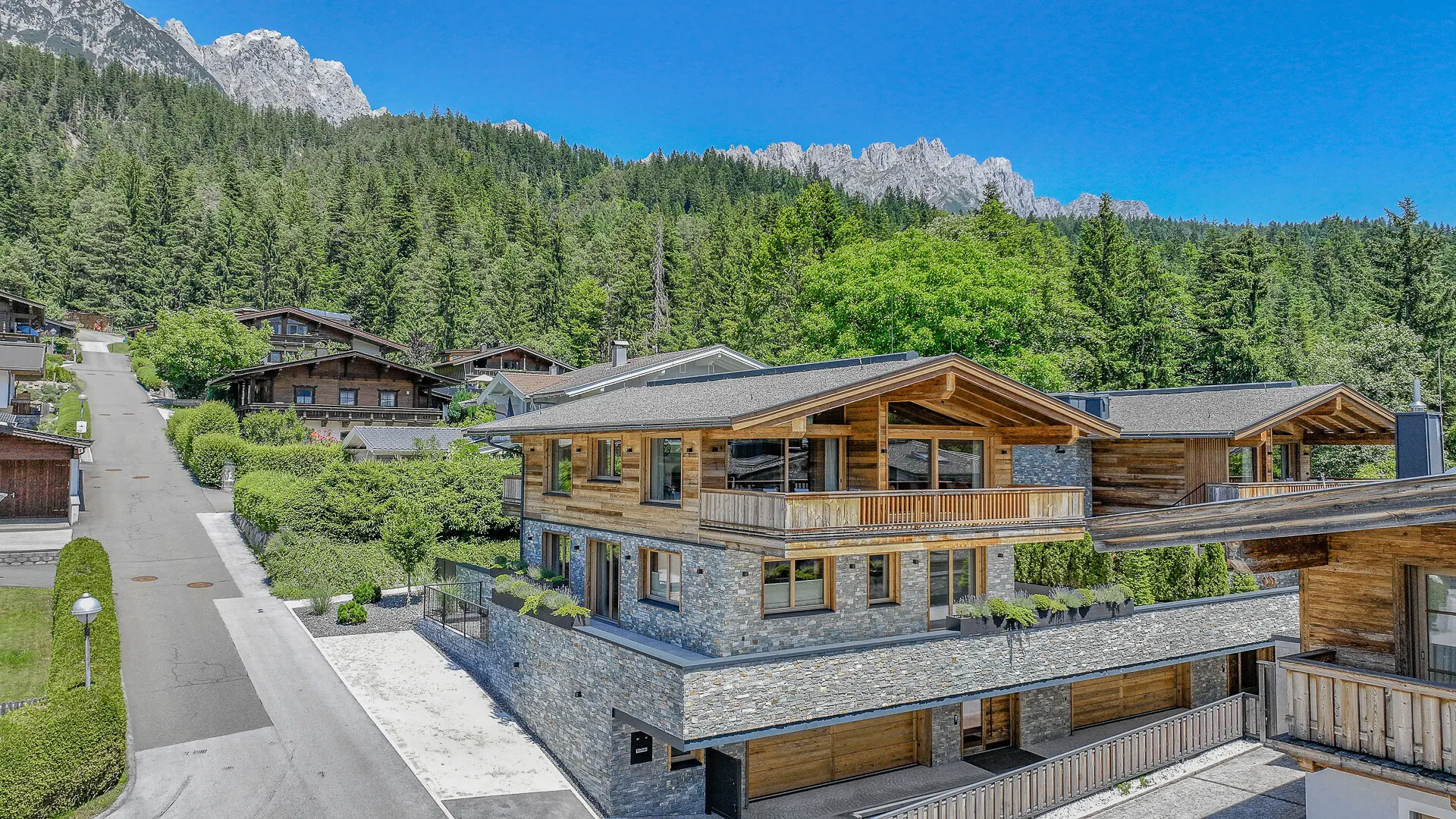 KITZIMMO-Neubau-Luxuschalet in Toplage kaufen - Immobilien Ellmau am Wilden Kaiser.-2