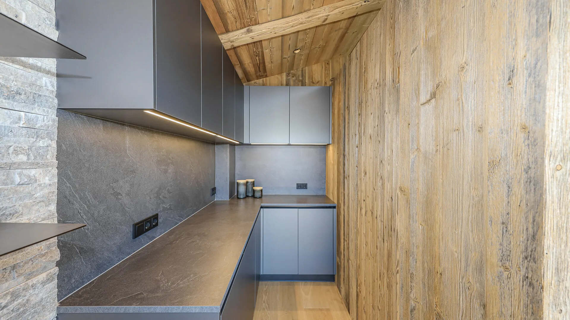 KITZIMMO-Luxus-Neubauvilla mit Pool in Toplage kaufen - Immobilien Ellmau.-16