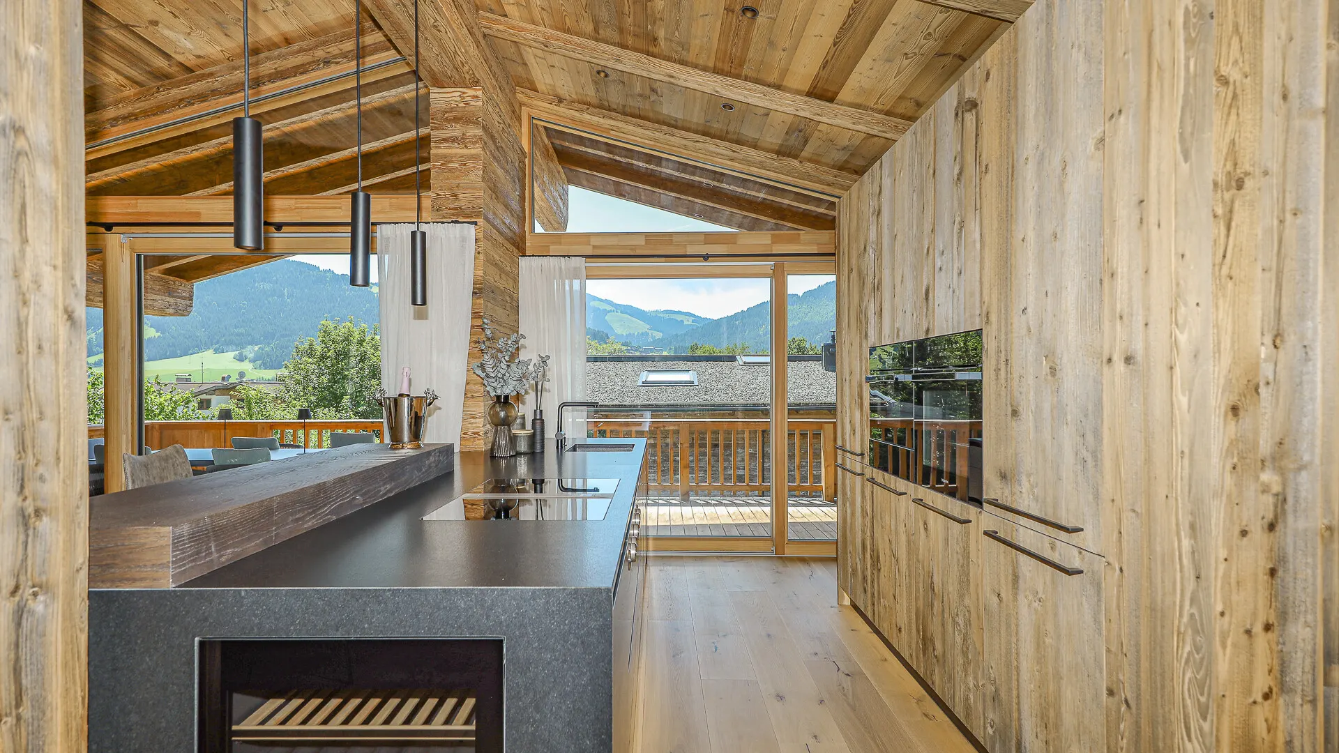 KITZIMMO-Luxus-Neubauvilla mit Pool in Toplage kaufen - Immobilien Ellmau.-14