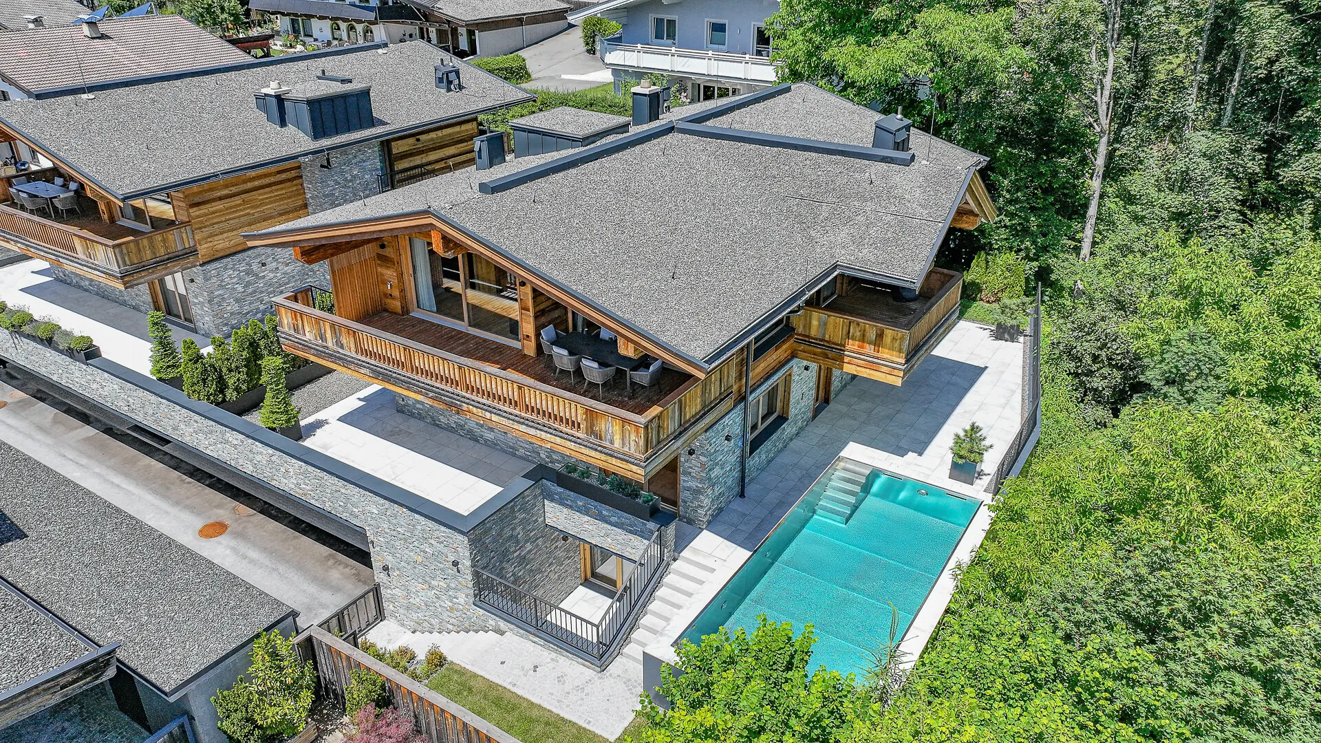 KITZIMMO-Luxus-Neubauvilla mit Pool in Toplage kaufen - Immobilien Ellmau.-3