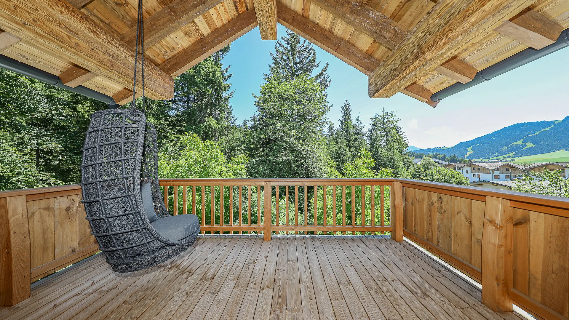 KITZIMMO-Luxus-Neubauvilla mit Pool in Toplage kaufen - Immobilien Ellmau.-19