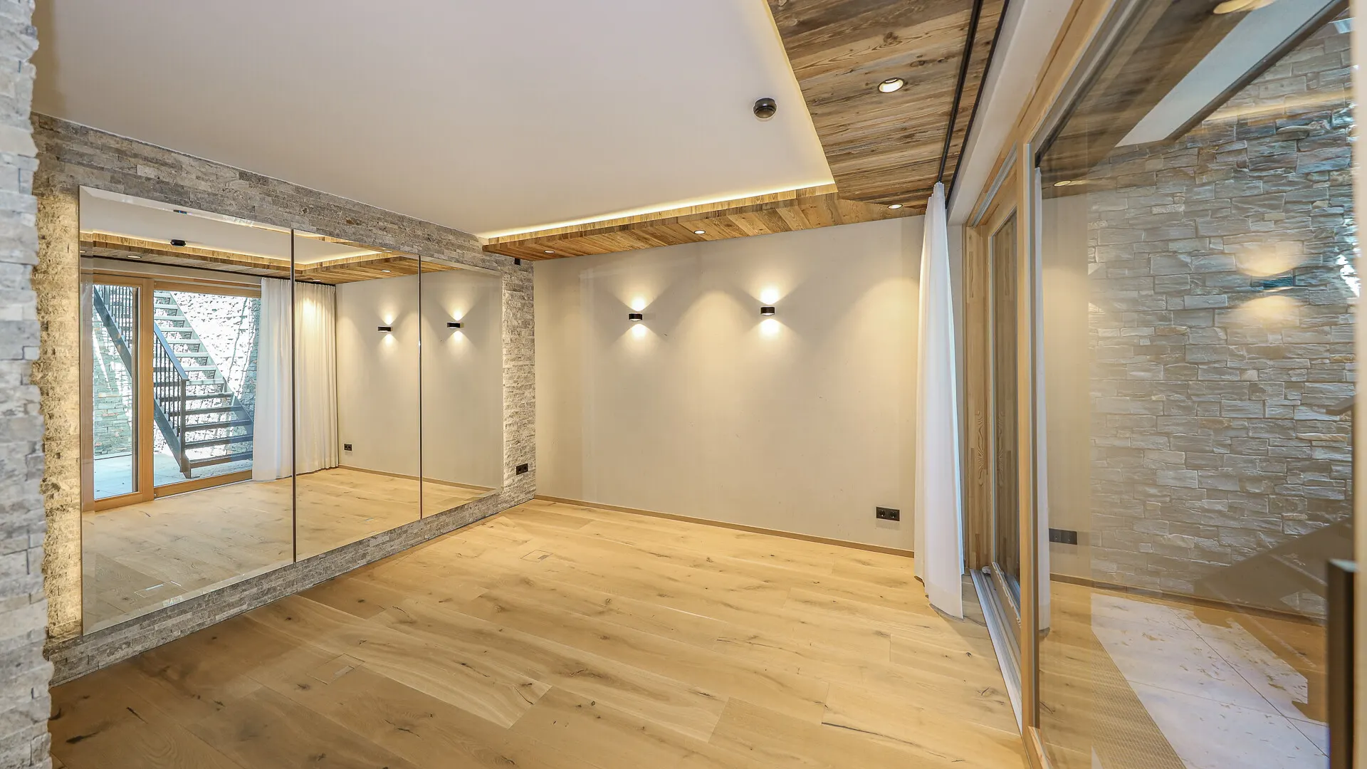 KITZIMMO-Luxus-Neubauvilla mit Pool in Toplage kaufen - Immobilien Ellmau.-38