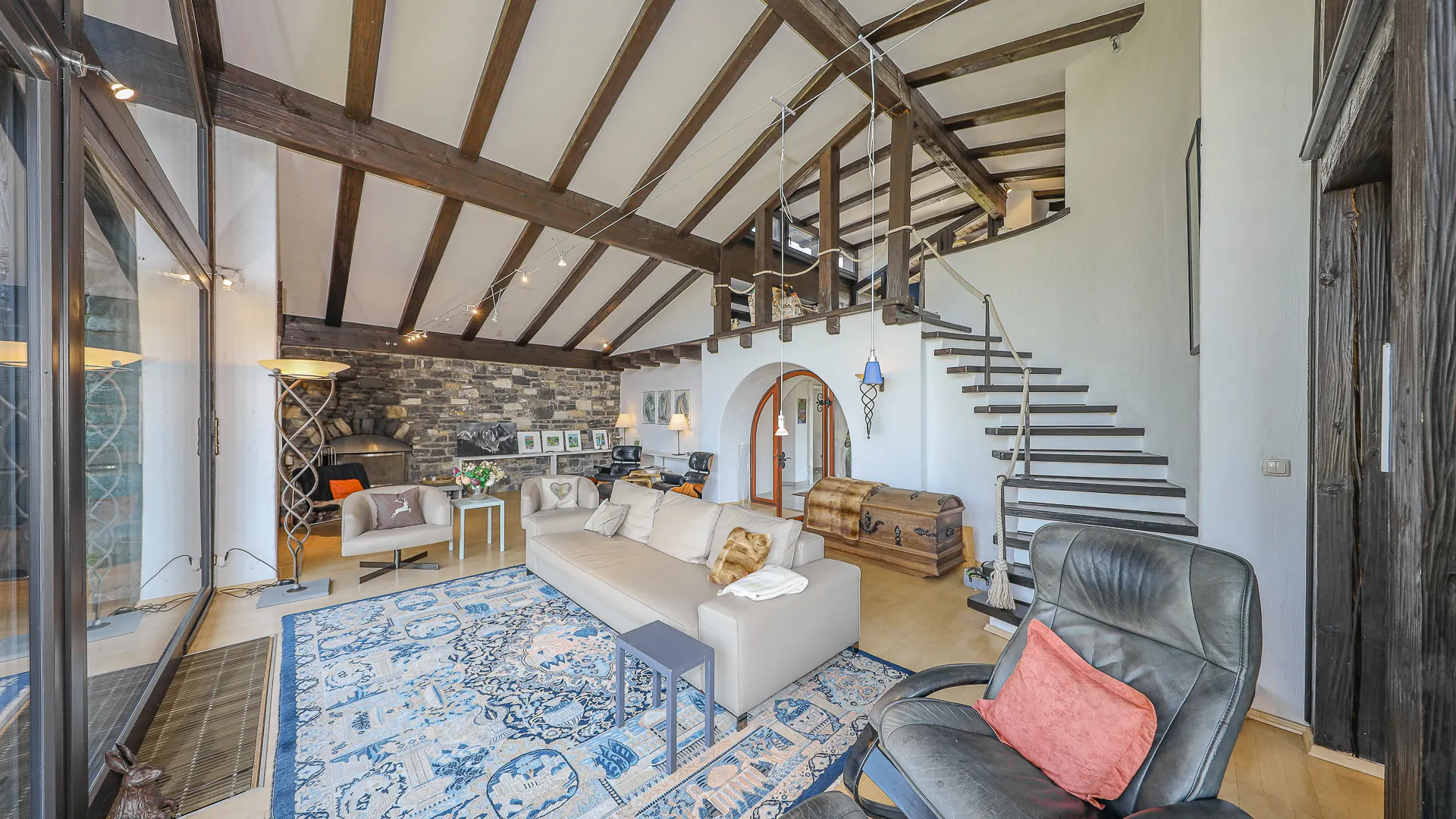 KITZIMMO-Chalet Landhausvilla in Toplage kaufen - Immobilien Reith bei Kitzbühel.