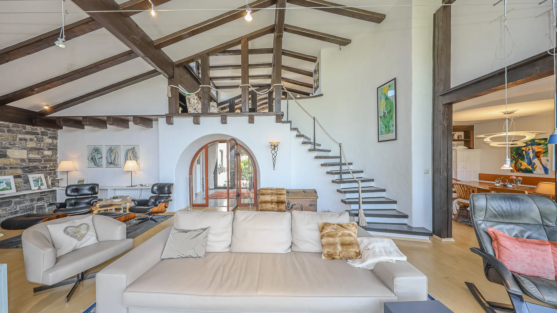 KITZIMMO-Chalet Landhausvilla in Toplage kaufen - Immobilien Reith bei Kitzbühel.