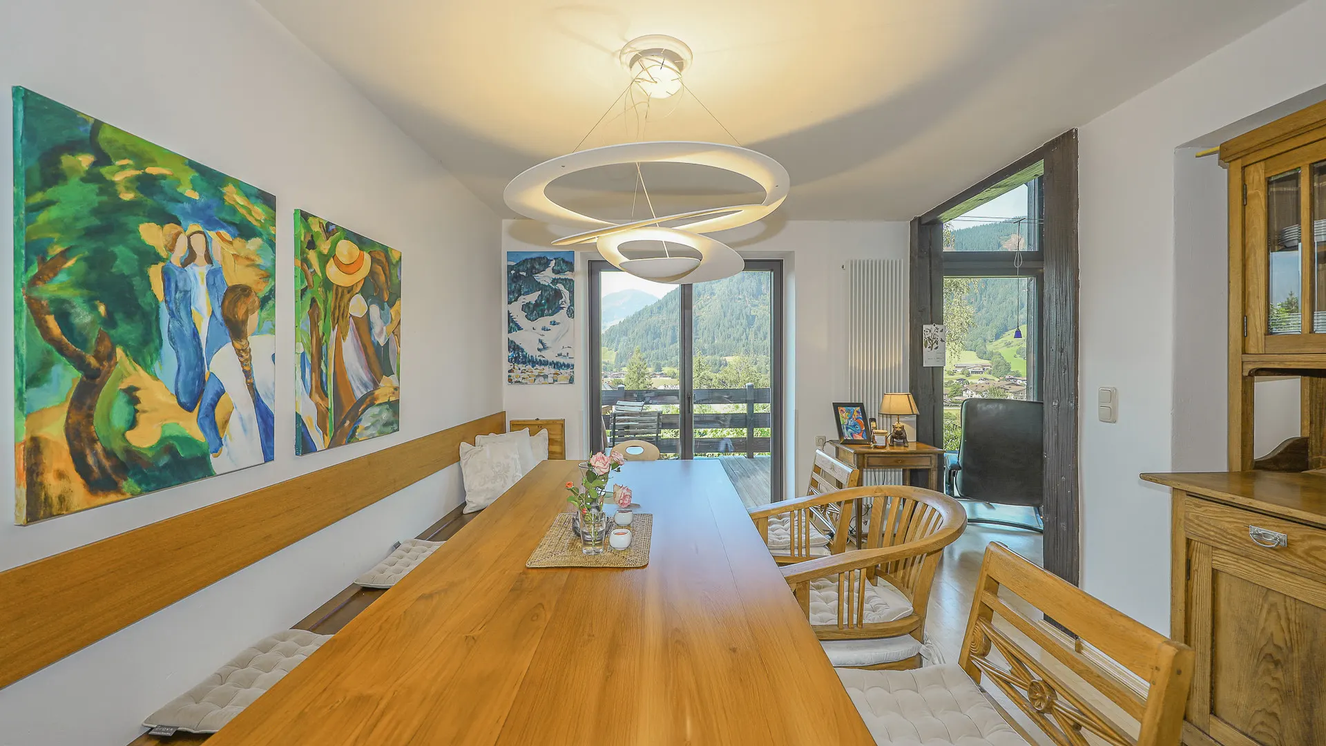 KITZIMMO-Chalet Landhausvilla in Toplage kaufen - Immobilien Reith bei Kitzbühel.