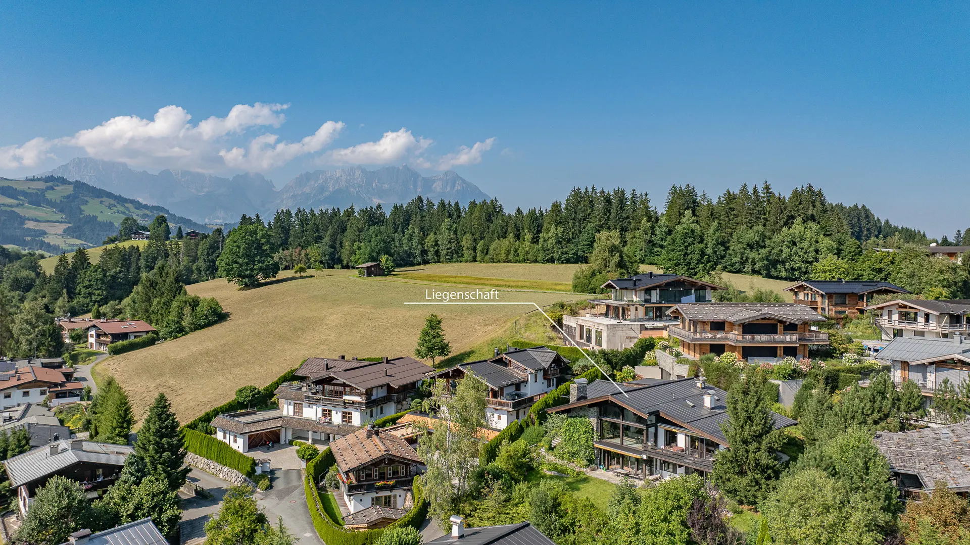 KITZIMMO-Chalet Landhausvilla in Toplage kaufen - Immobilien Reith bei Kitzbühel.