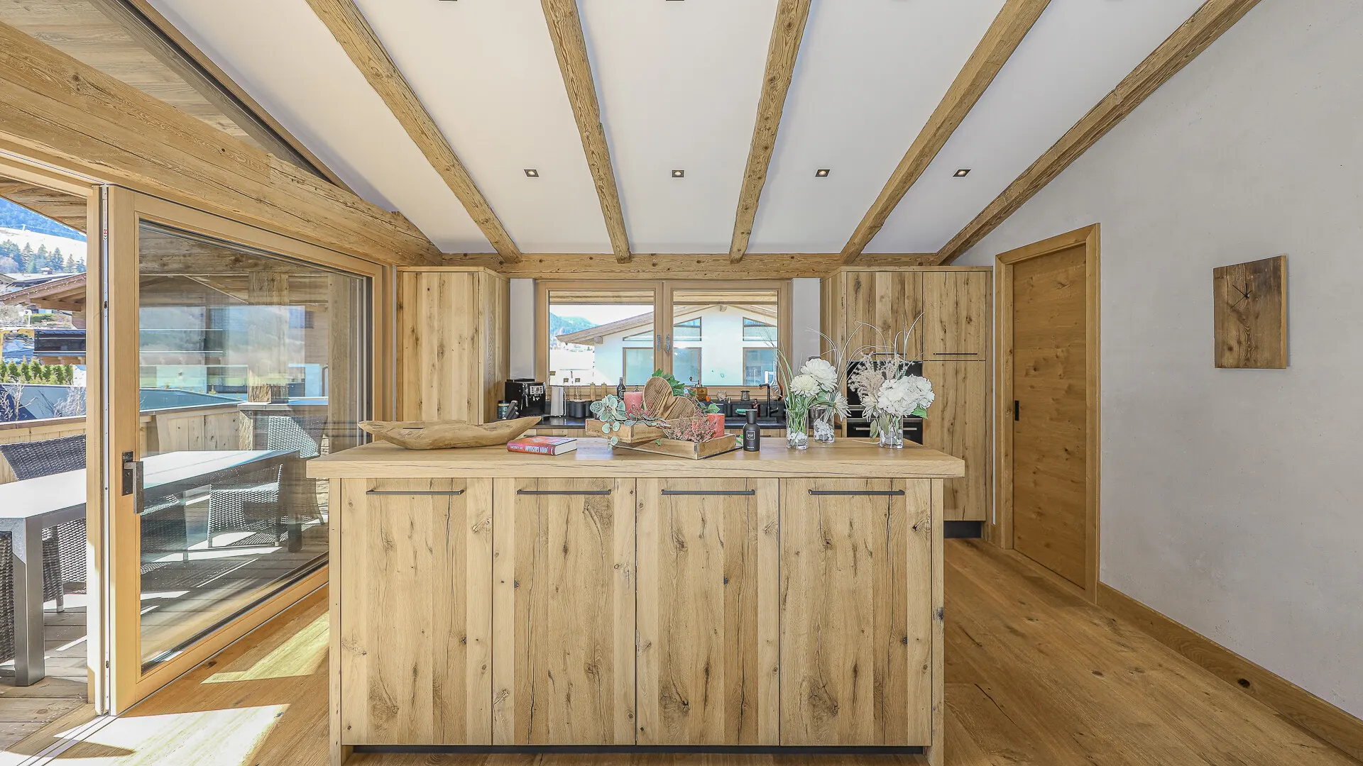 KITZIMMO-Luxuschalet mit Kaiserblick in unmittelbar am Skilift kaufen - Immobilien Going.-7