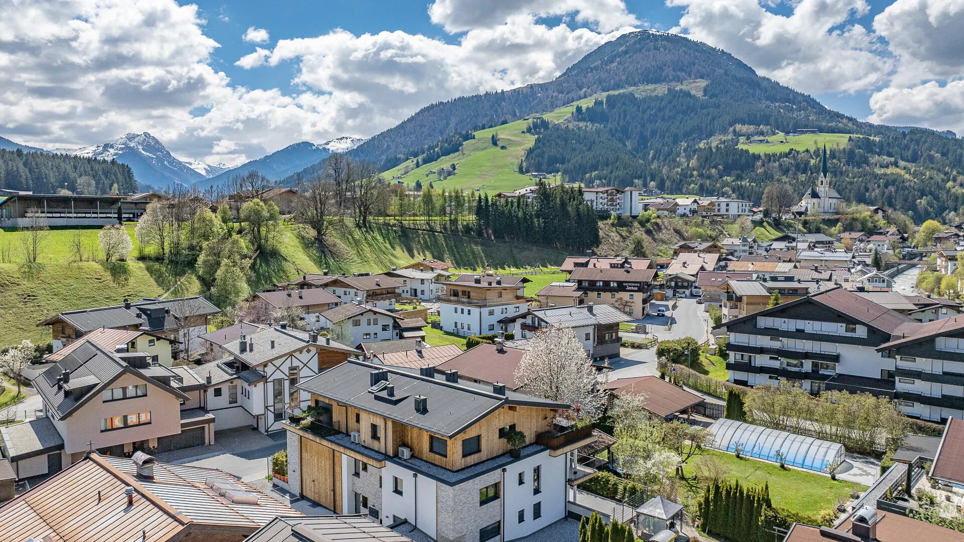 KITZIMMO-Wohnung mit touristischer Vermietung - Immobilien Kirchberg.